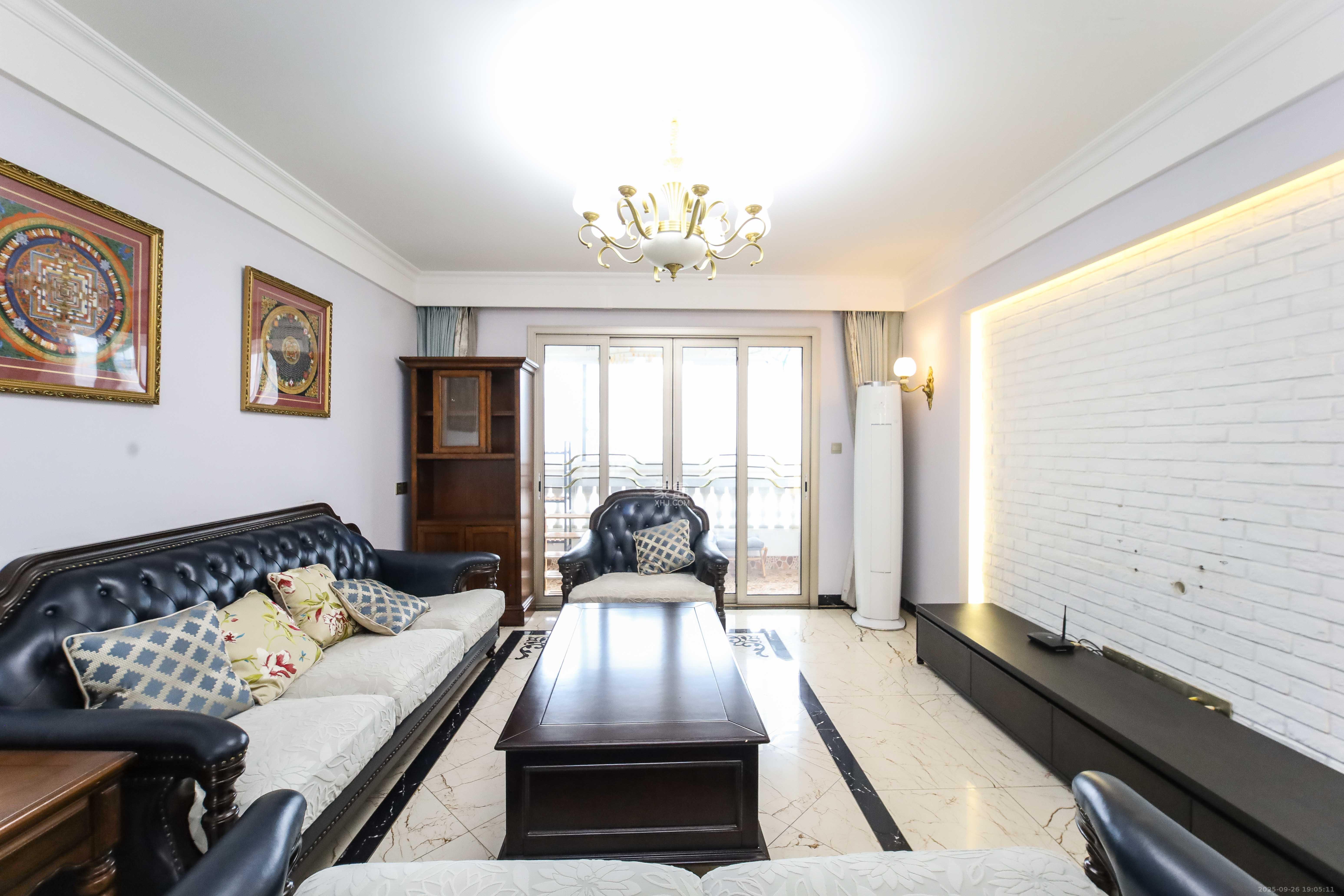 世嘉国际华城  3室2厅2卫    126.0万 世嘉国际华城  3室2厅2卫    126.0万