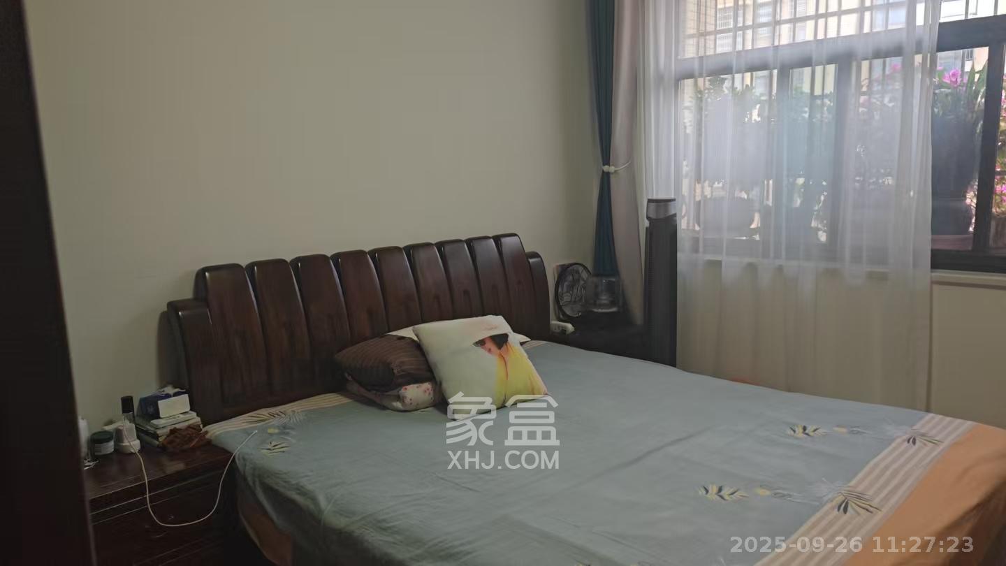 安泰嘉园(湘府邻伴) 3室2厅2卫 2600.0元/月 安泰嘉园(湘府邻伴) 3室2厅2卫 2600.0元/月室内图