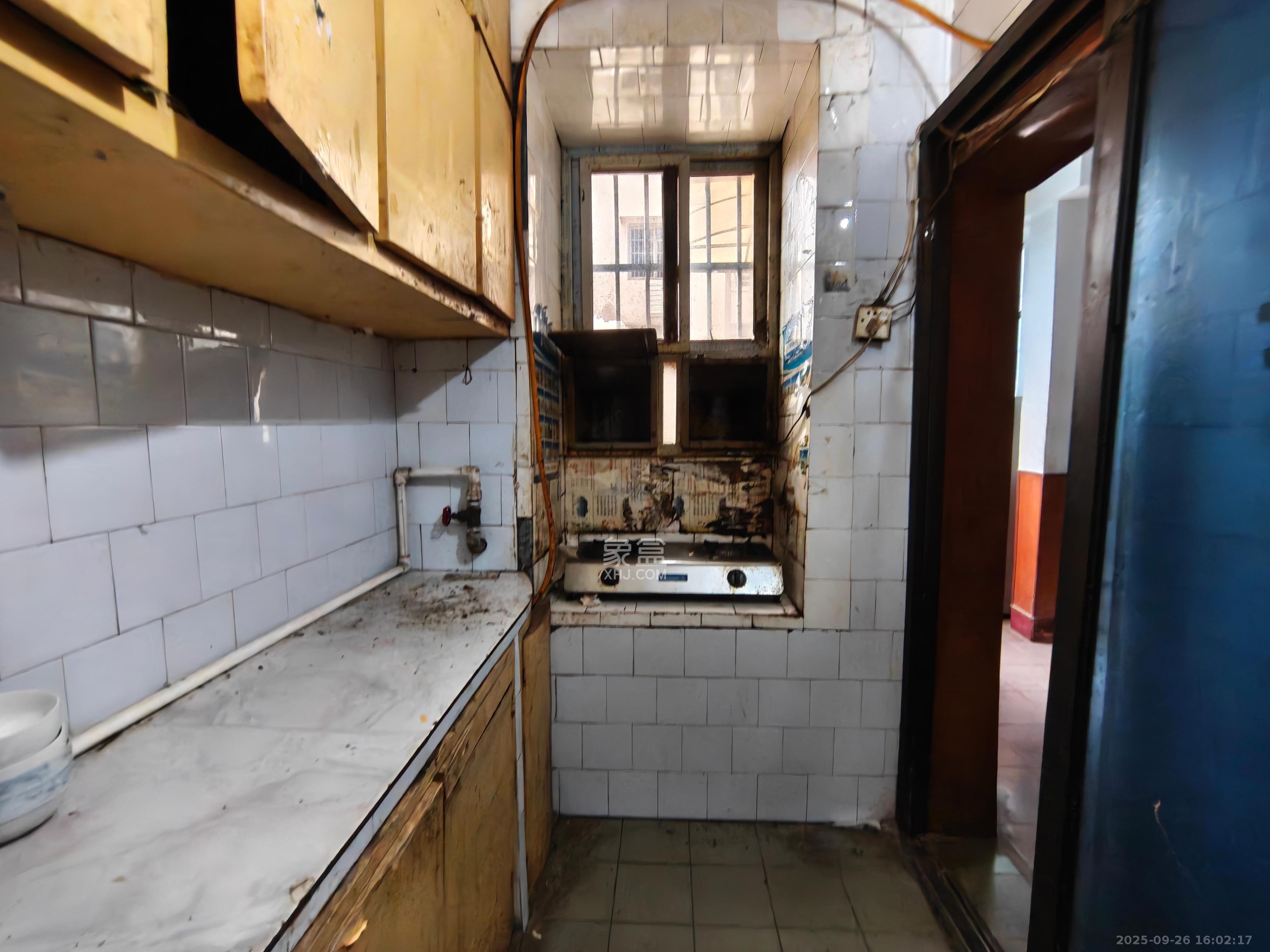 涂家冲社区(涂新小区、农商银行宿舍) 2室1厅1卫 1400.0元/月 涂家冲社区(涂新小区、农商银行宿舍) 2室1厅1卫 1400.0元/月室内图