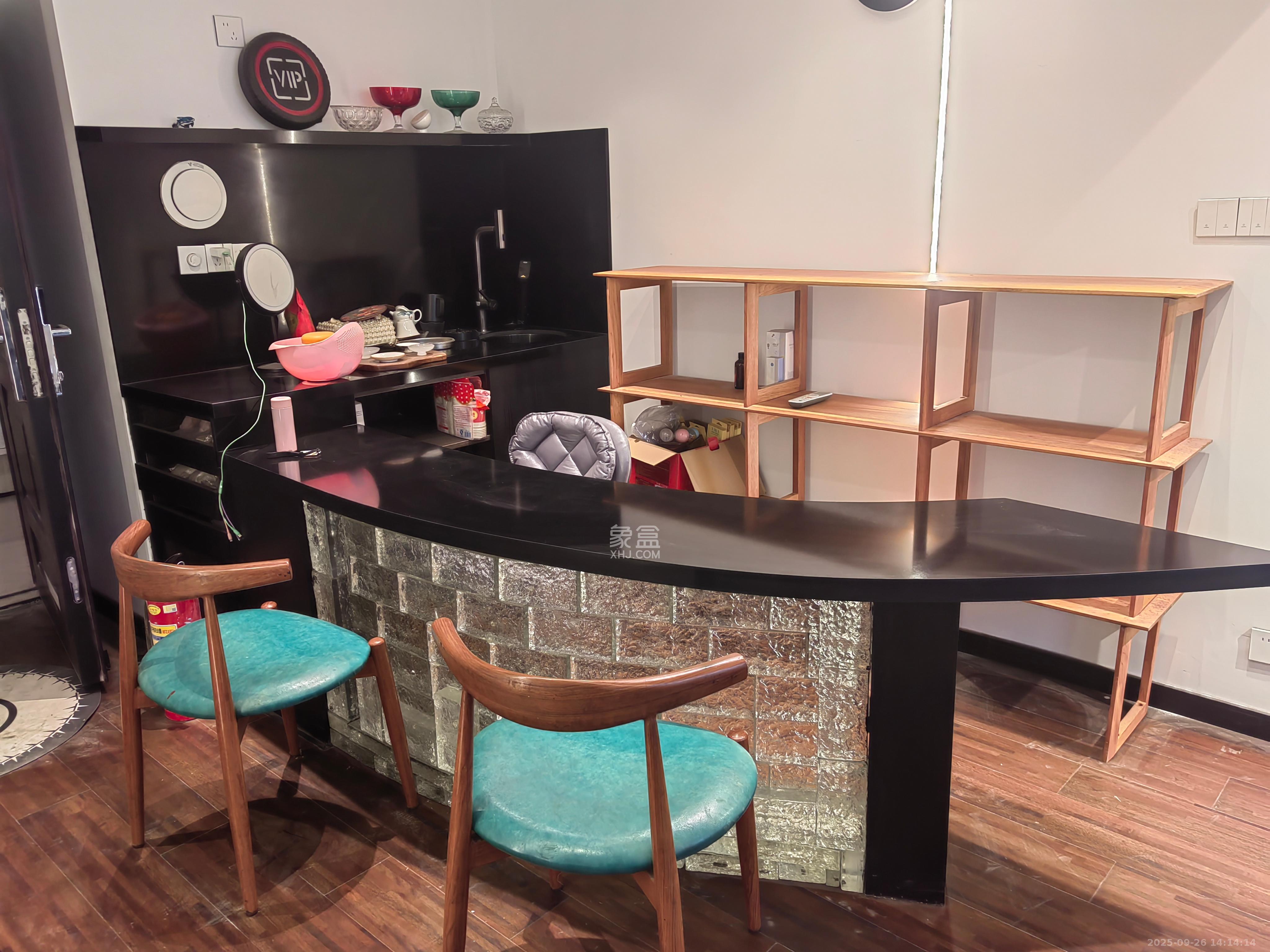 保利天禧EF区 2室1厅1卫 2500.0元/月 保利天禧EF区 2室1厅1卫 2500.0元/月室内图