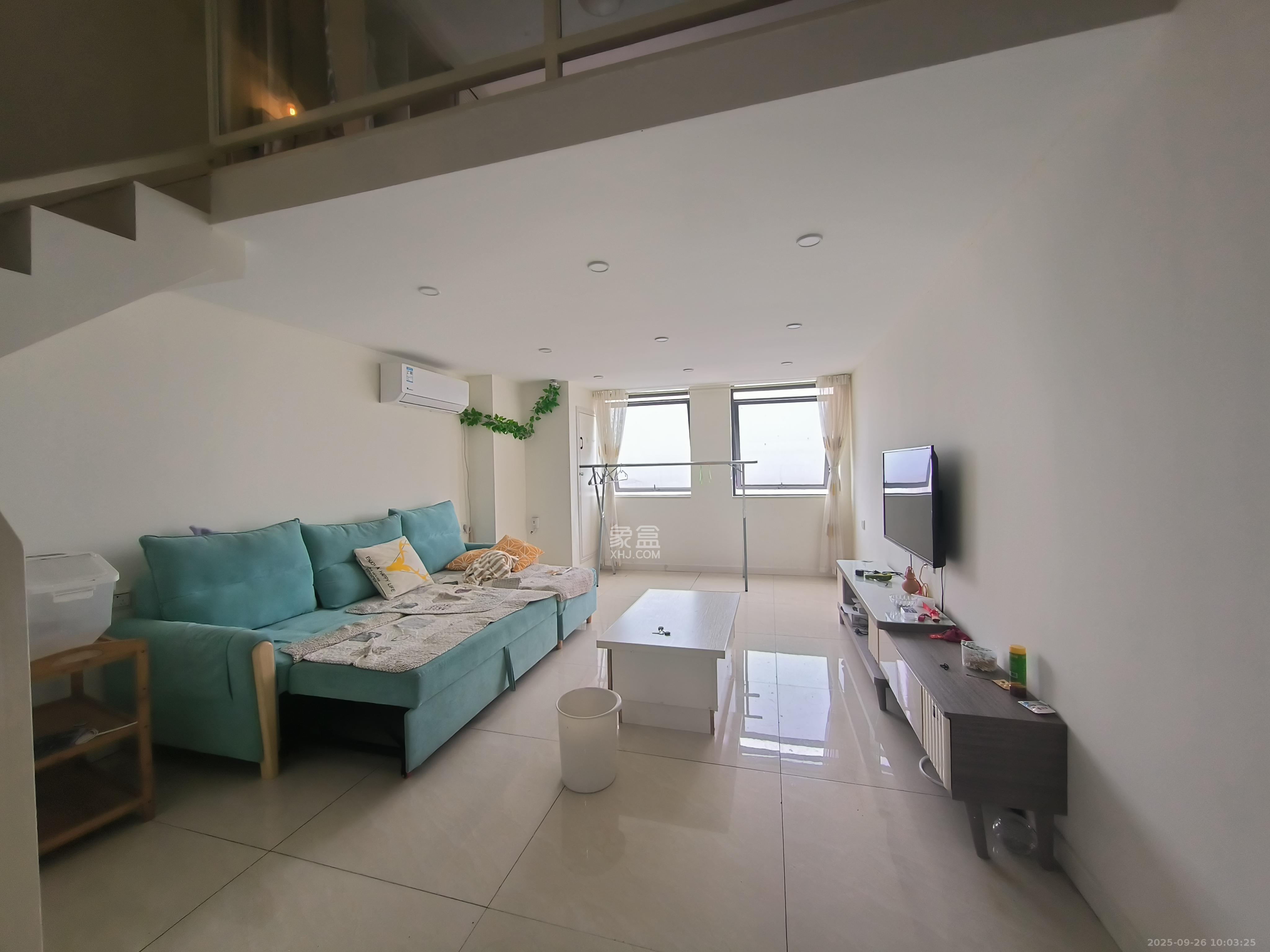 华润置地广场二期 2室1厅1卫 1500.0元/月 华润置地广场二期 2室1厅1卫 1500.0元/月室内图