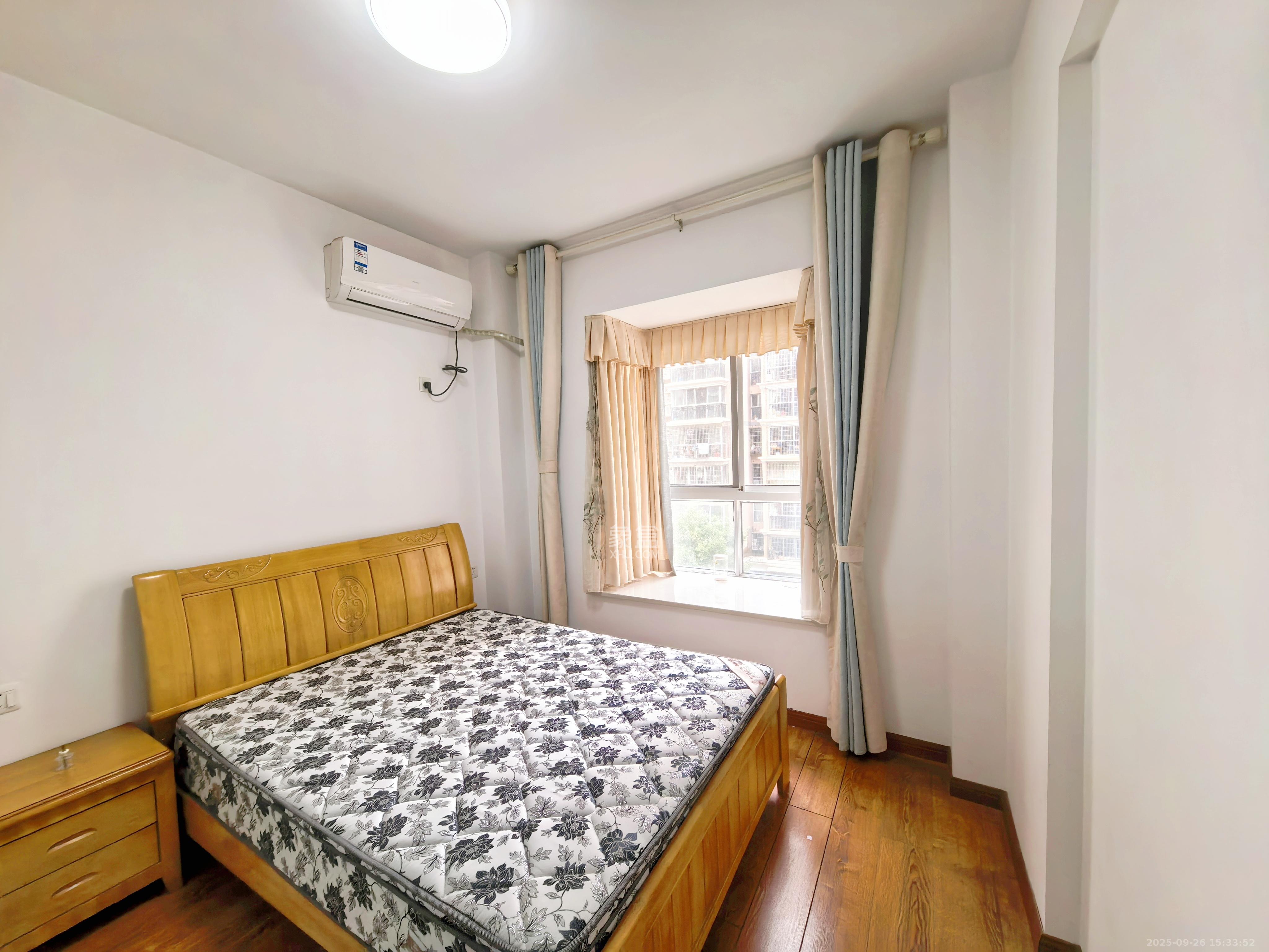 城市山水豪园(山水城市风景) 1室2厅2卫 2700.0元/月 城市山水豪园(山水城市风景) 1室2厅2卫 2700.0元/月室内图