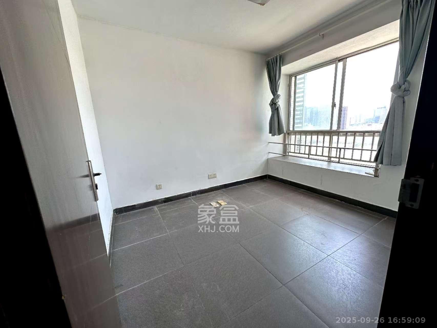 高桥现代商贸城 3室1厅1卫 4000.0元/月 高桥现代商贸城 3室1厅1卫 4000.0元/月室内图