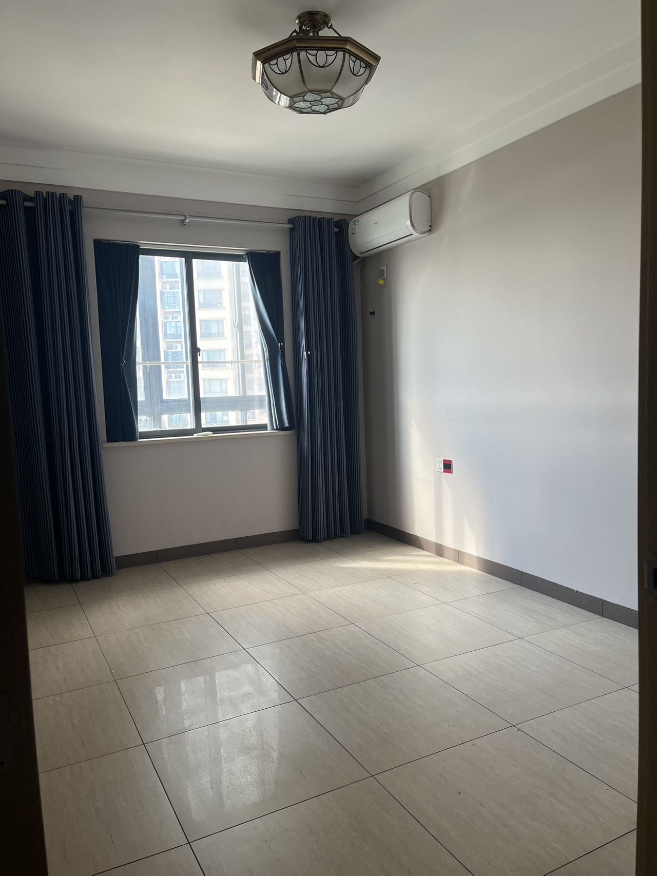 枫丹白露 3室2厅2卫 3200.0元/月 枫丹白露 3室2厅2卫 3200.0元/月室内图