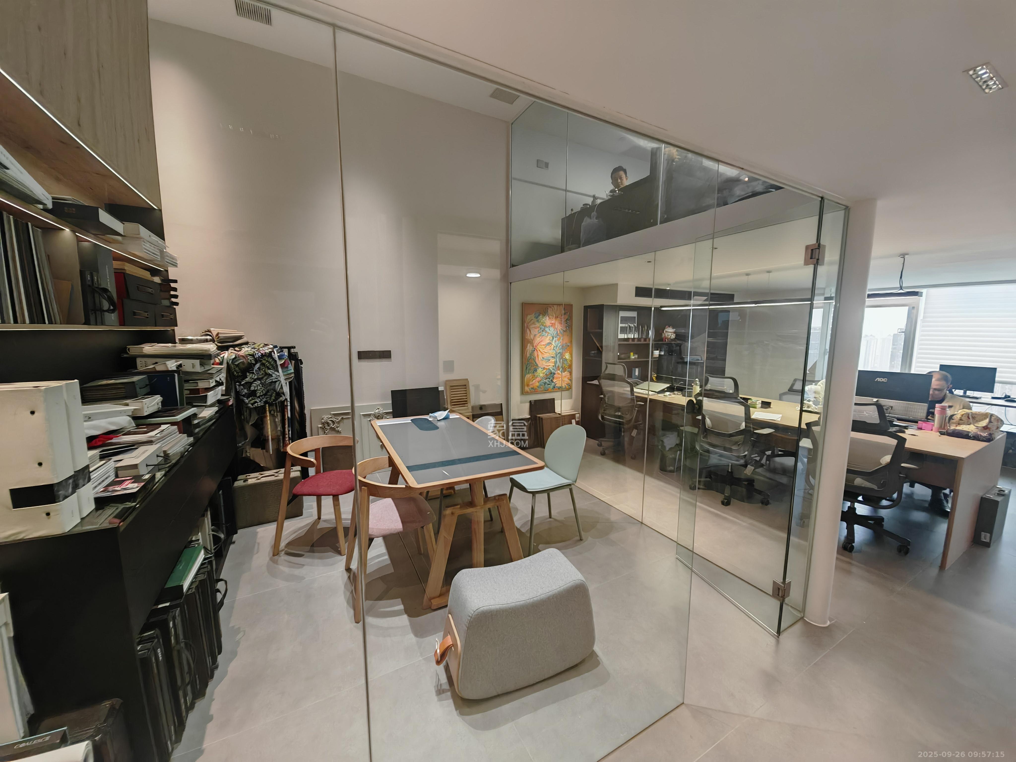 京武浪琴山三期(京武中心) 3室1厅1卫 14000.0元/月 京武浪琴山三期(京武中心) 3室1厅1卫 14000.0元/月室内图