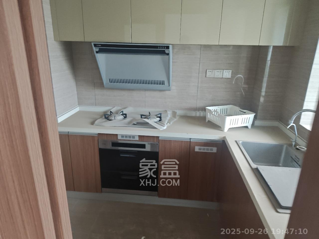 阳光城尚东湾青柠园 4室2厅2卫 3200.0元/月 阳光城尚东湾青柠园 4室2厅2卫 3200.0元/月室内图