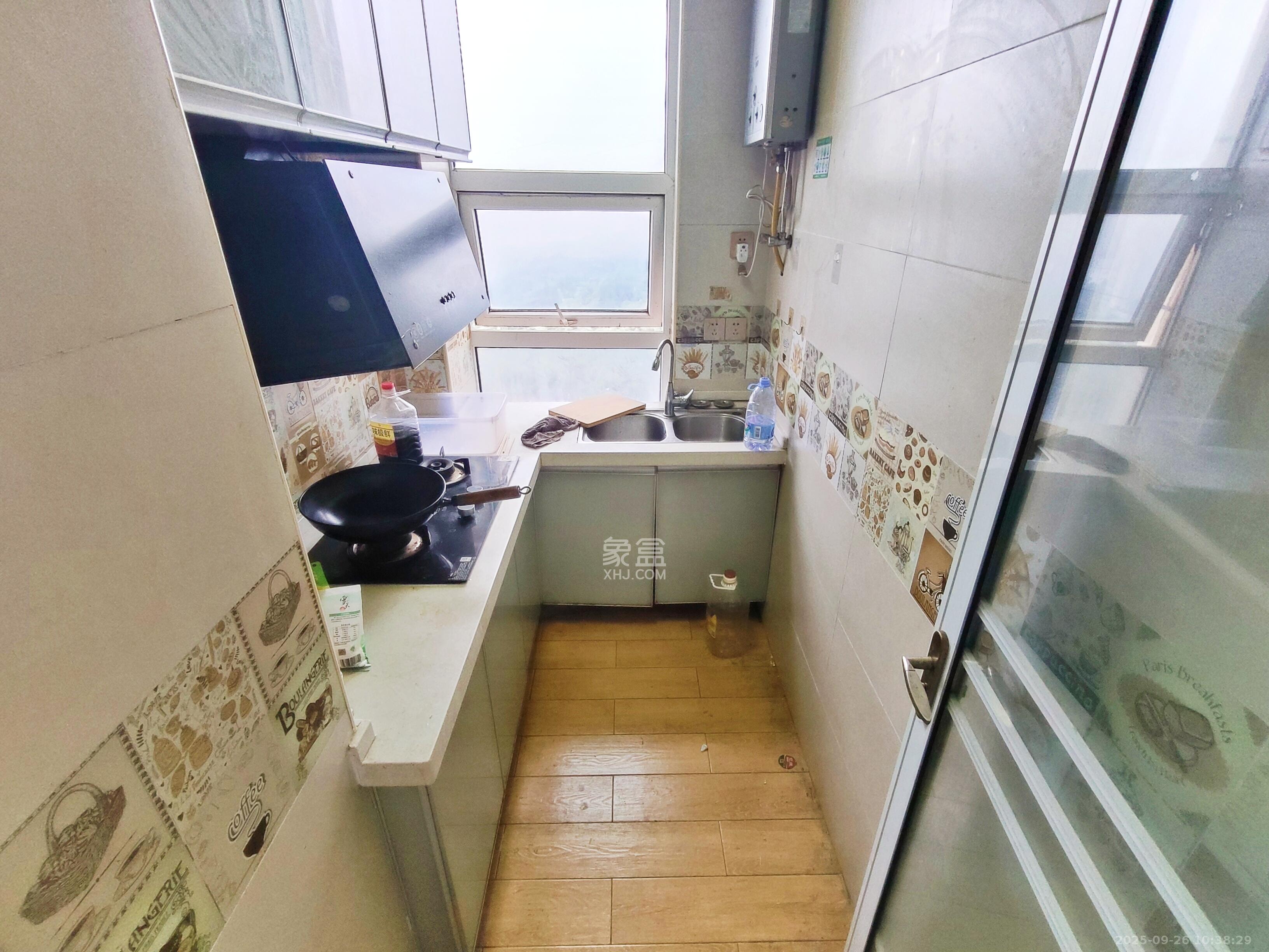 永林小时代  2室1厅1卫    1800.0元/月室内图