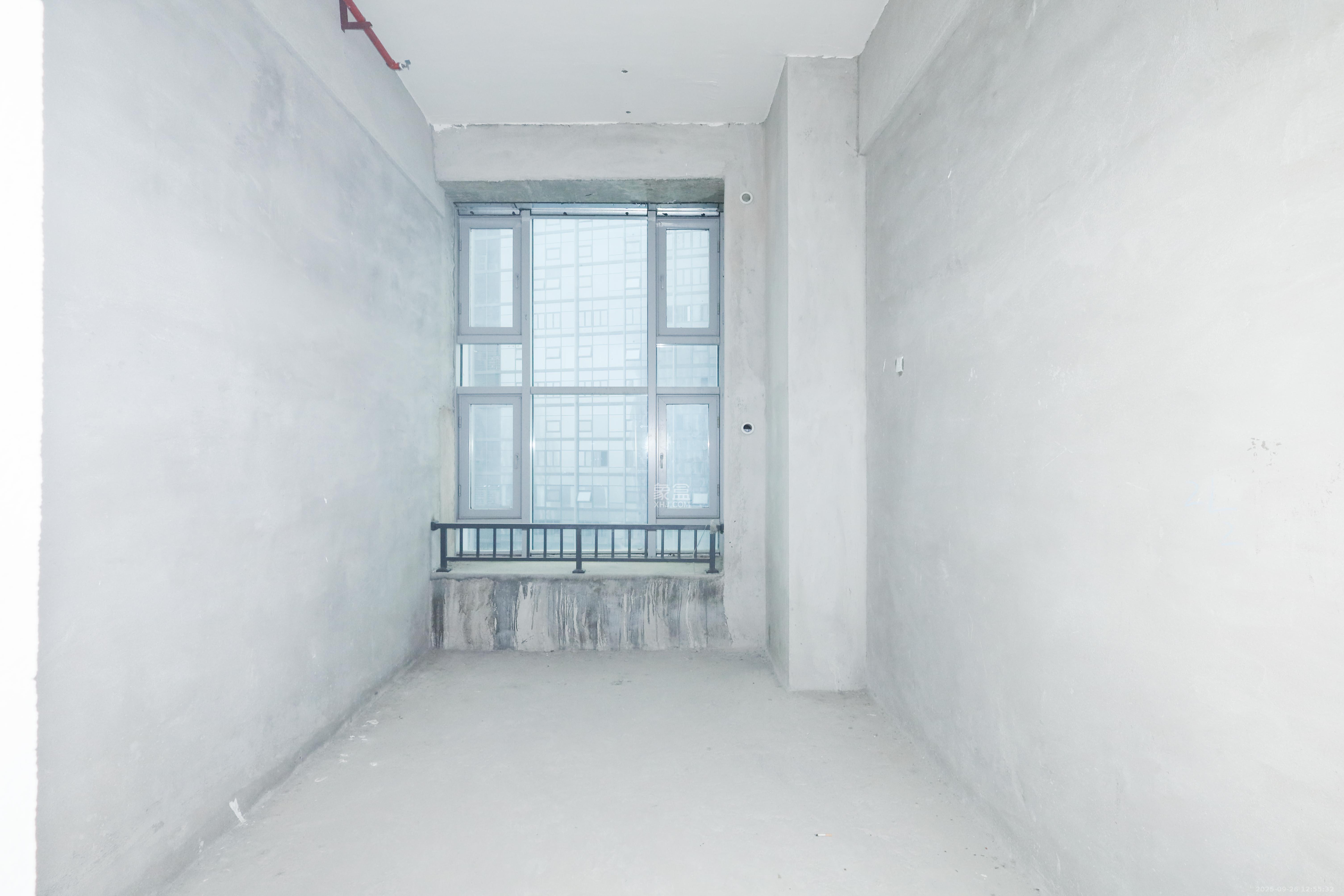 福晟翡翠湾 1室0厅0卫 33.0万 福晟翡翠湾 1室0厅0卫 33.0万客厅