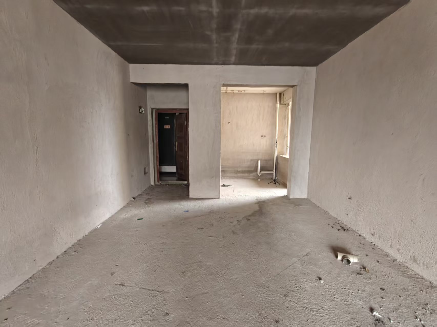 人济星城 3室2厅2卫 39.8万 人济星城 3室2厅2卫 39.8万客厅