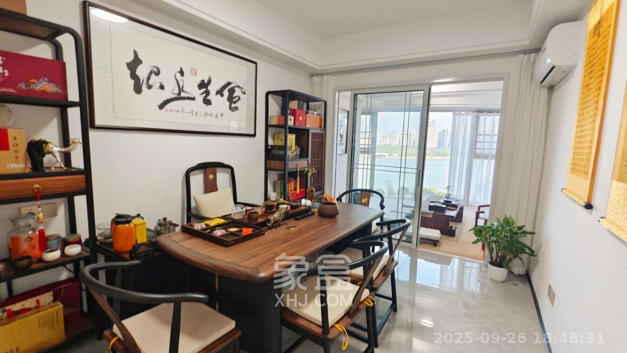 潮宗御苑 4室2厅2卫 14800.0元/月 潮宗御苑 4室2厅2卫 14800.0元/月室内图