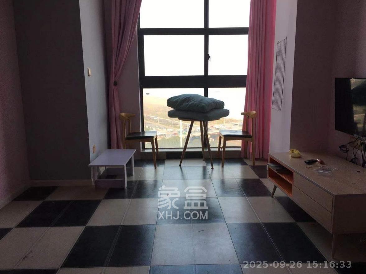 兰亭湾畔 1室1厅1卫 1700.0元/月 兰亭湾畔 1室1厅1卫 1700.0元/月室内图