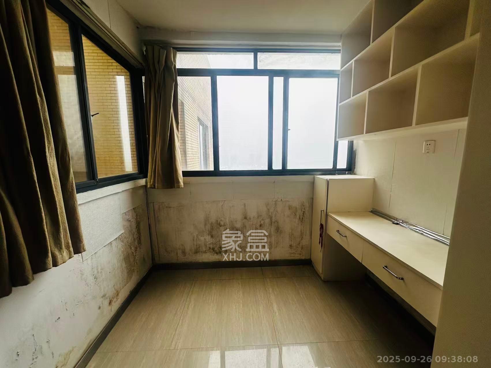 兴威帕克水岸  3室1厅1卫    2500.0元/月室内图