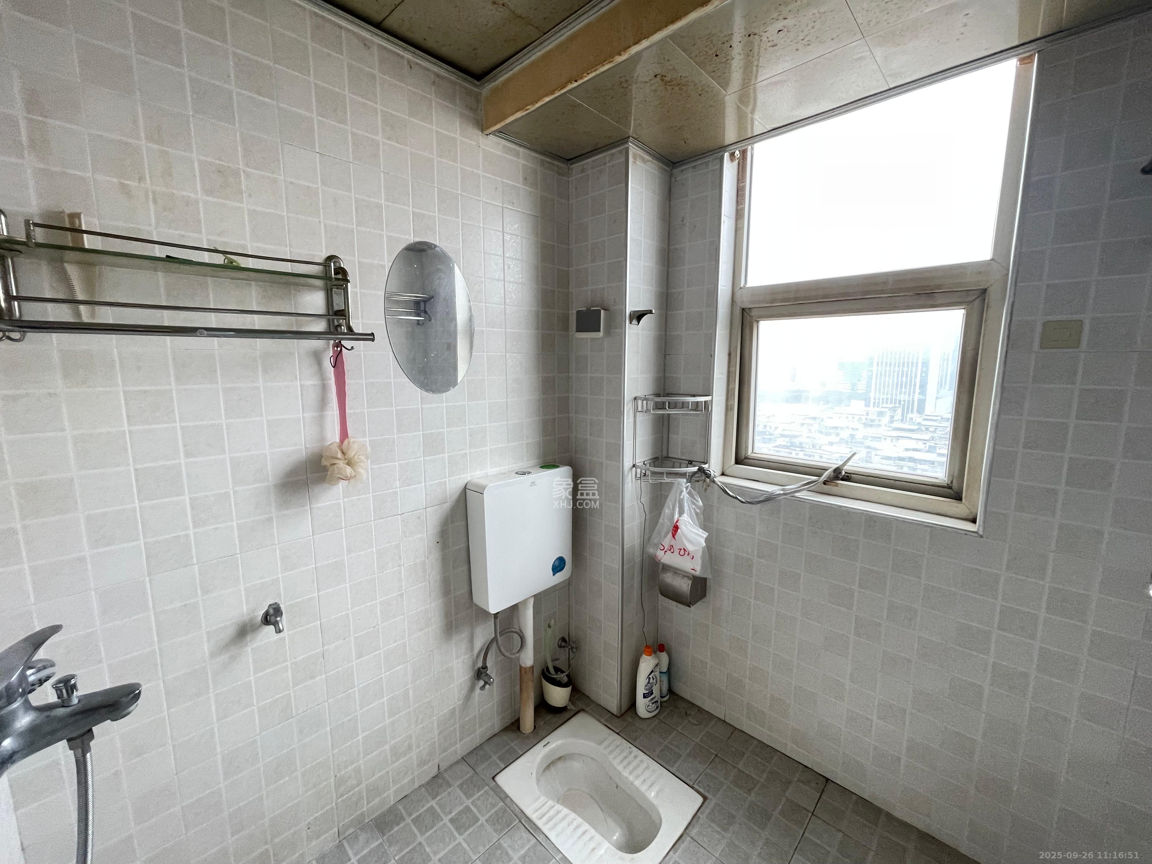 旭日东升 2室1厅1卫 2400.0元/月 旭日东升 2室1厅1卫 2400.0元/月室内图