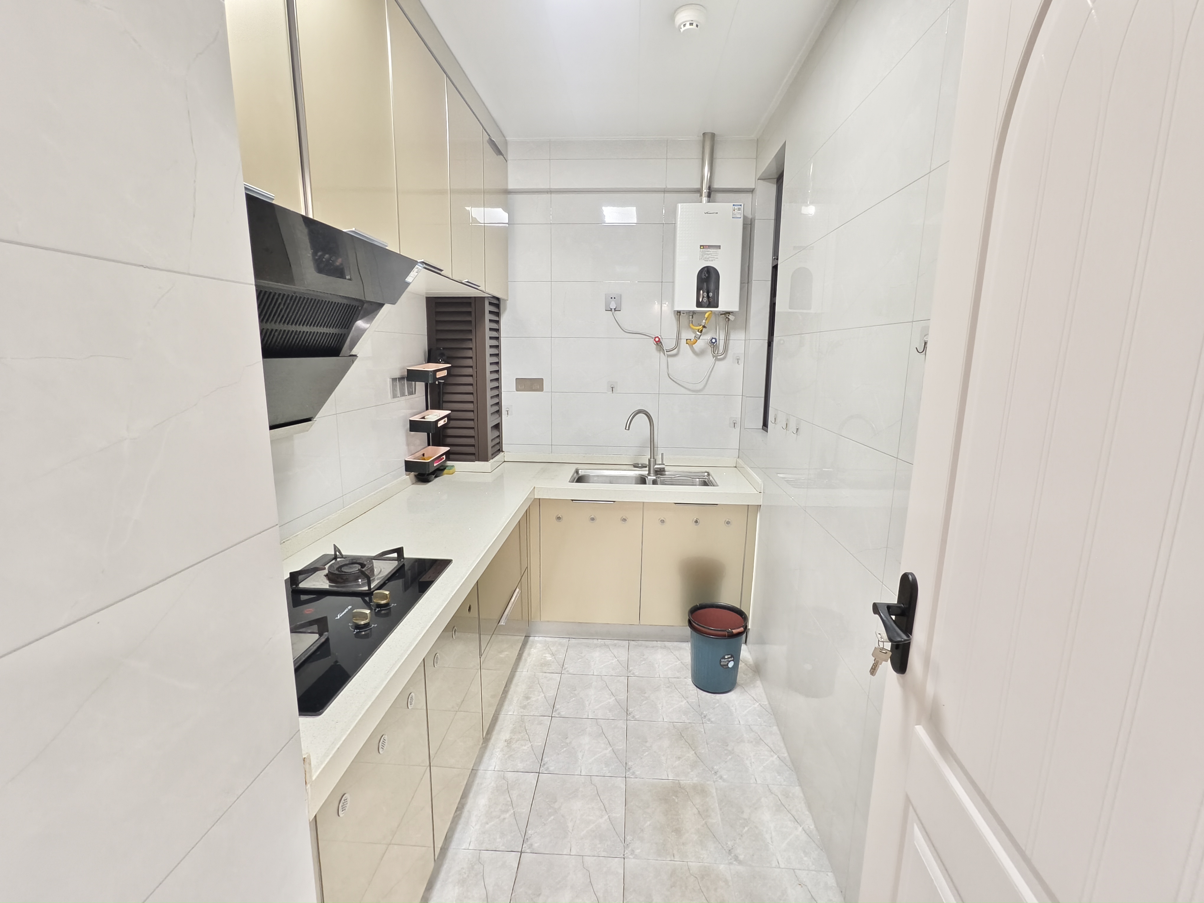 华润中心  2室2厅1卫    4000.0元/月室内图