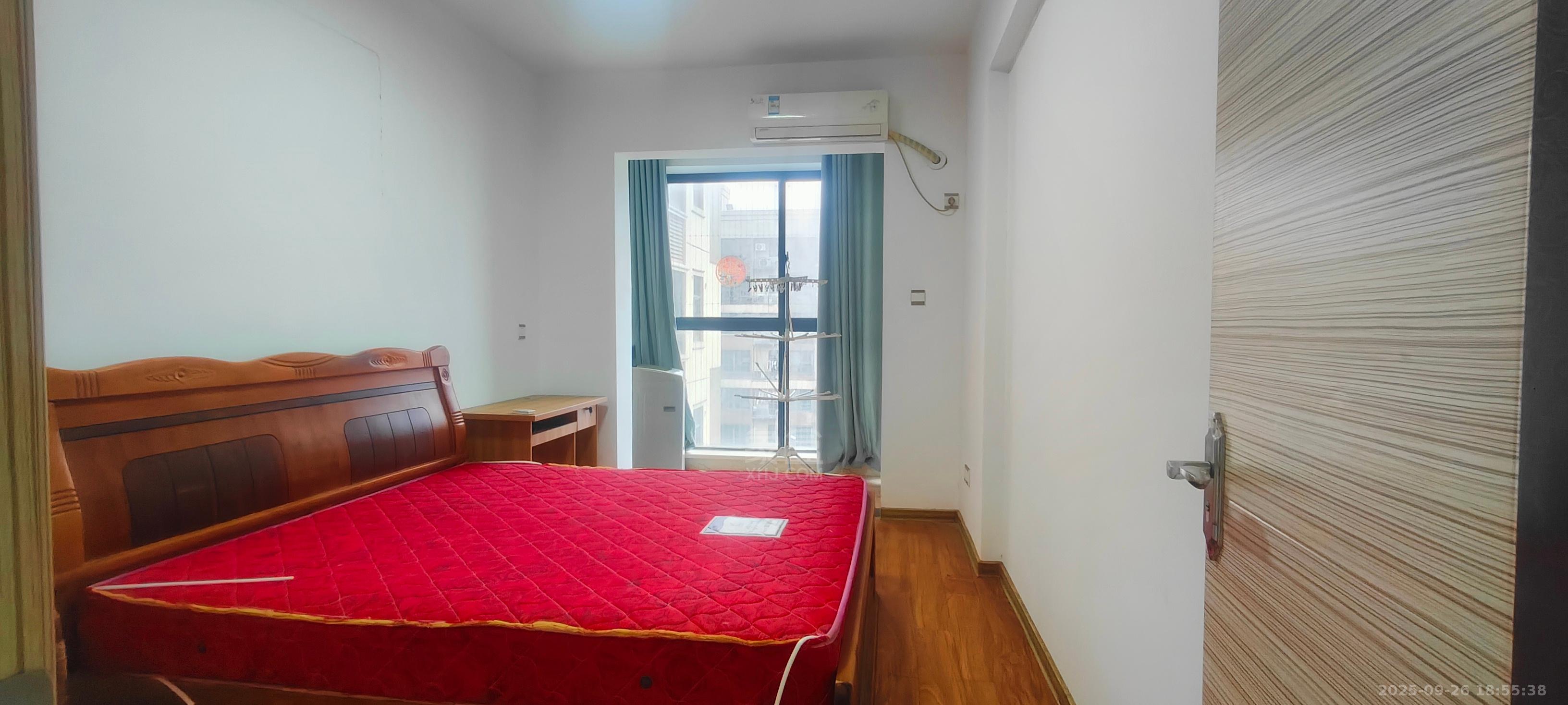 武广国际学苑  3室2厅2卫    2300.0元/月室内图