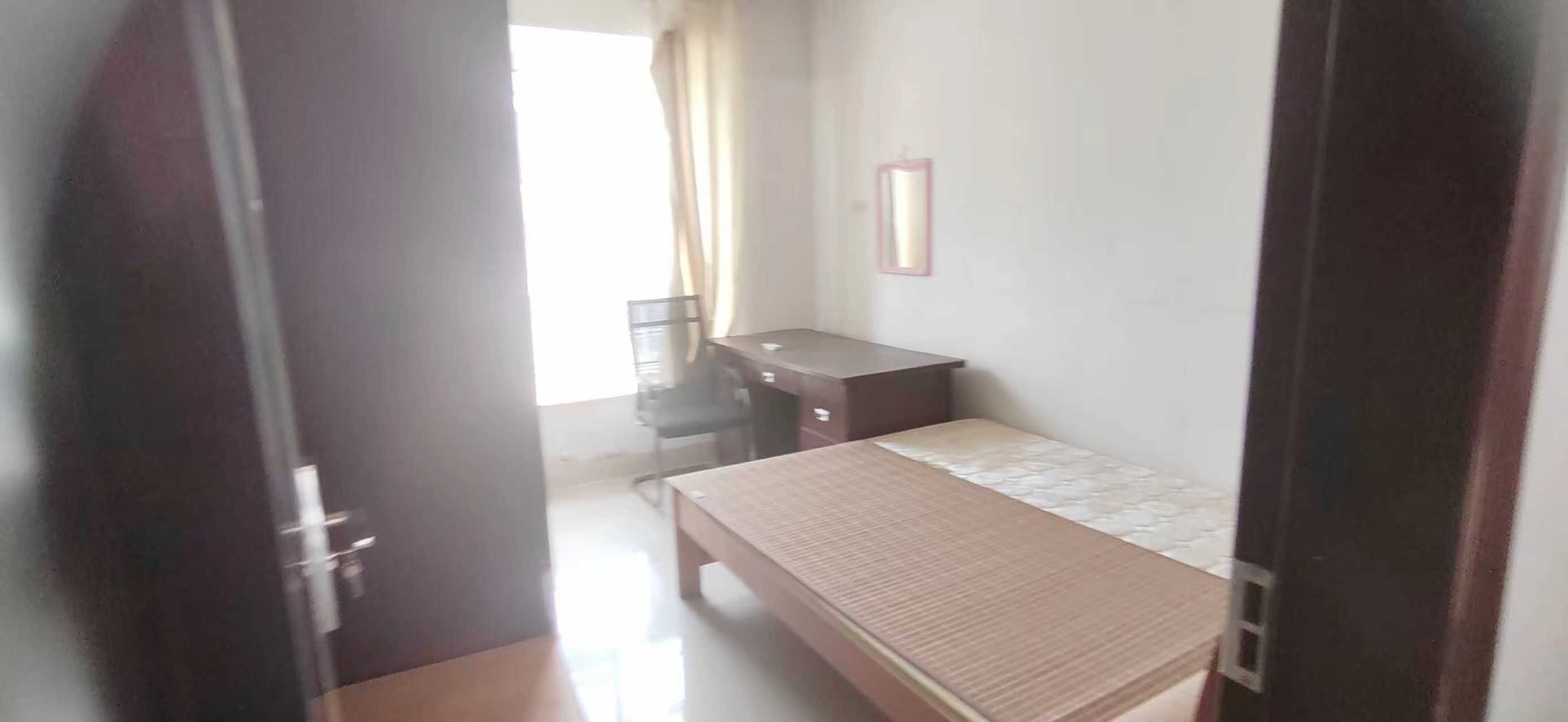 海岛阳光一期 3室2厅2卫 2200.0元/月 海岛阳光一期 3室2厅2卫 2200.0元/月室内图