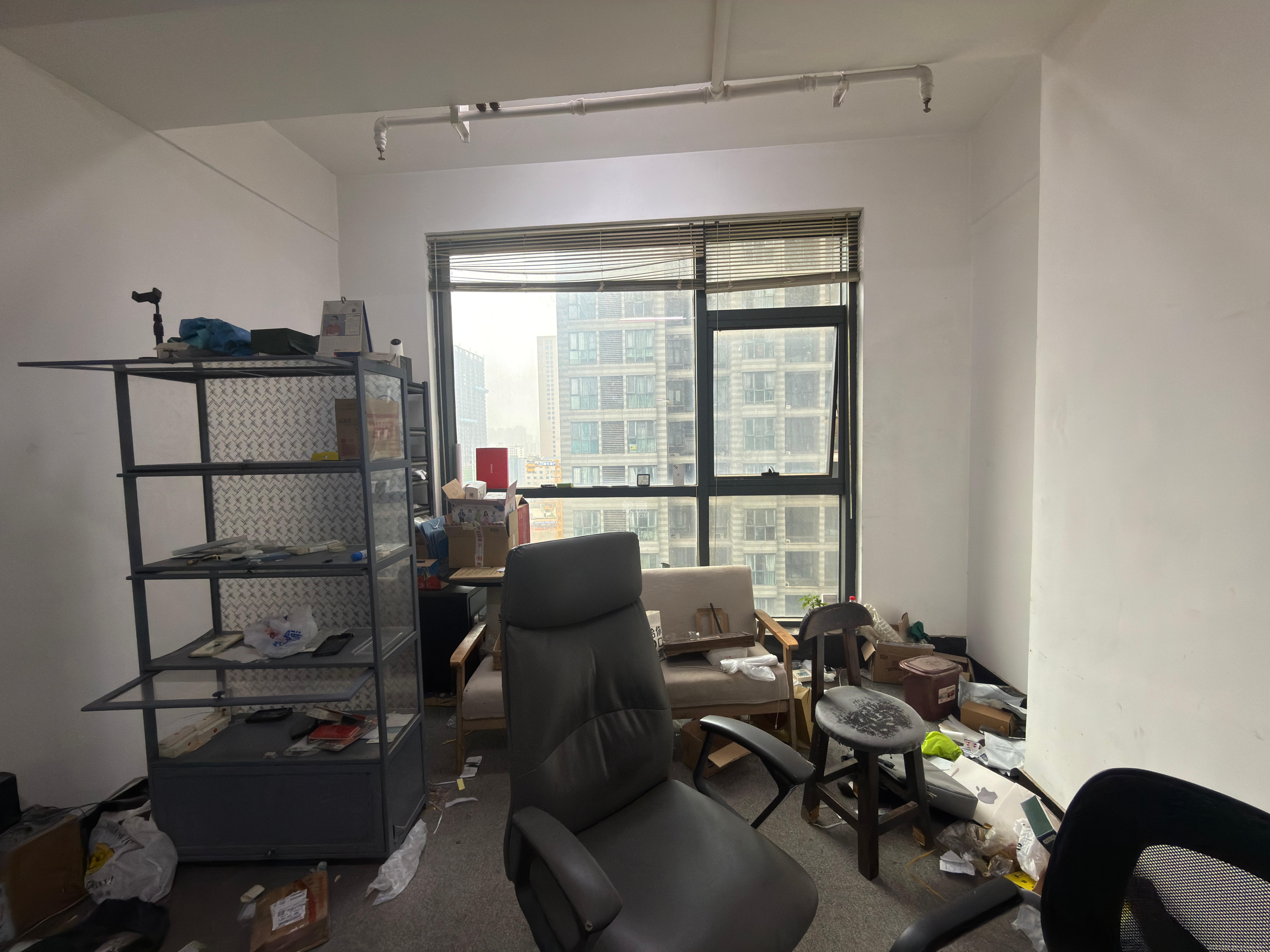 中天广场 1室1厅1卫 2600.0元/月 中天广场 1室1厅1卫 2600.0元/月室内图