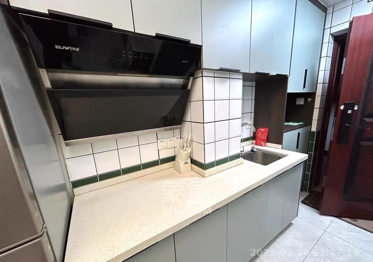 欣隆居  1室1厅1卫    1700.0元/月室内图