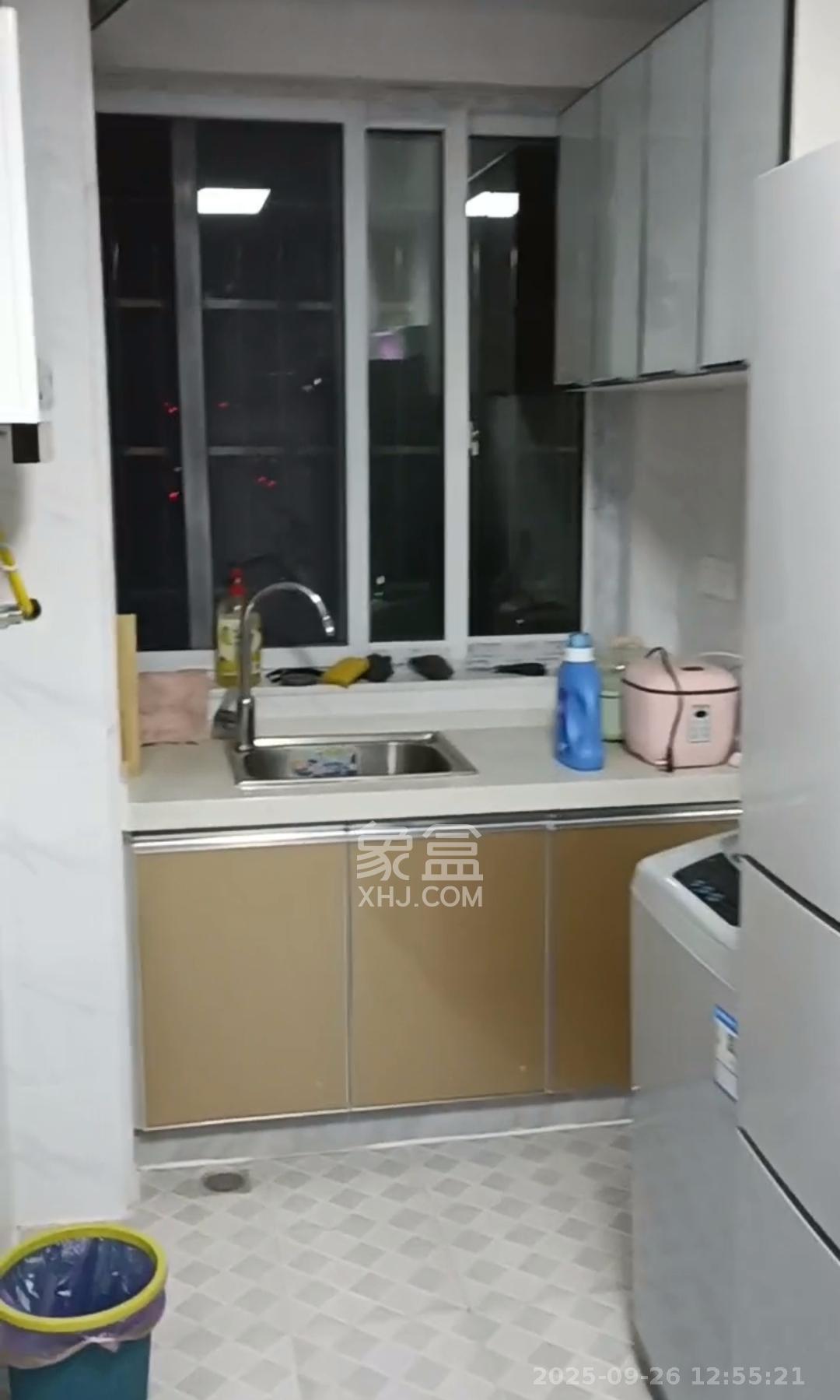 星城新宇颐景苑  1室1厅1卫    1700.0元/月室内图