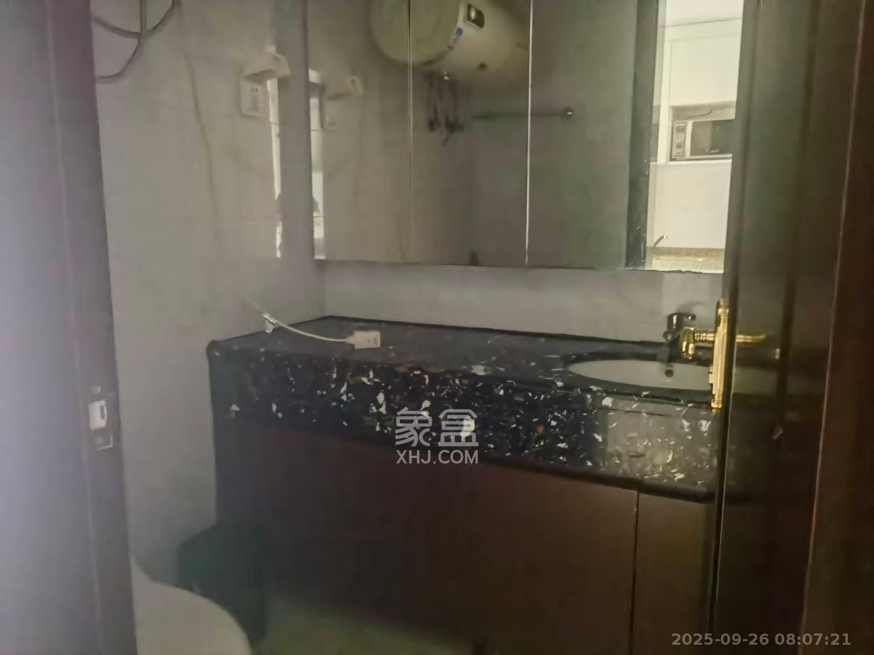 恒大御景湾  1室1厅1卫    2400.0元/月室内图