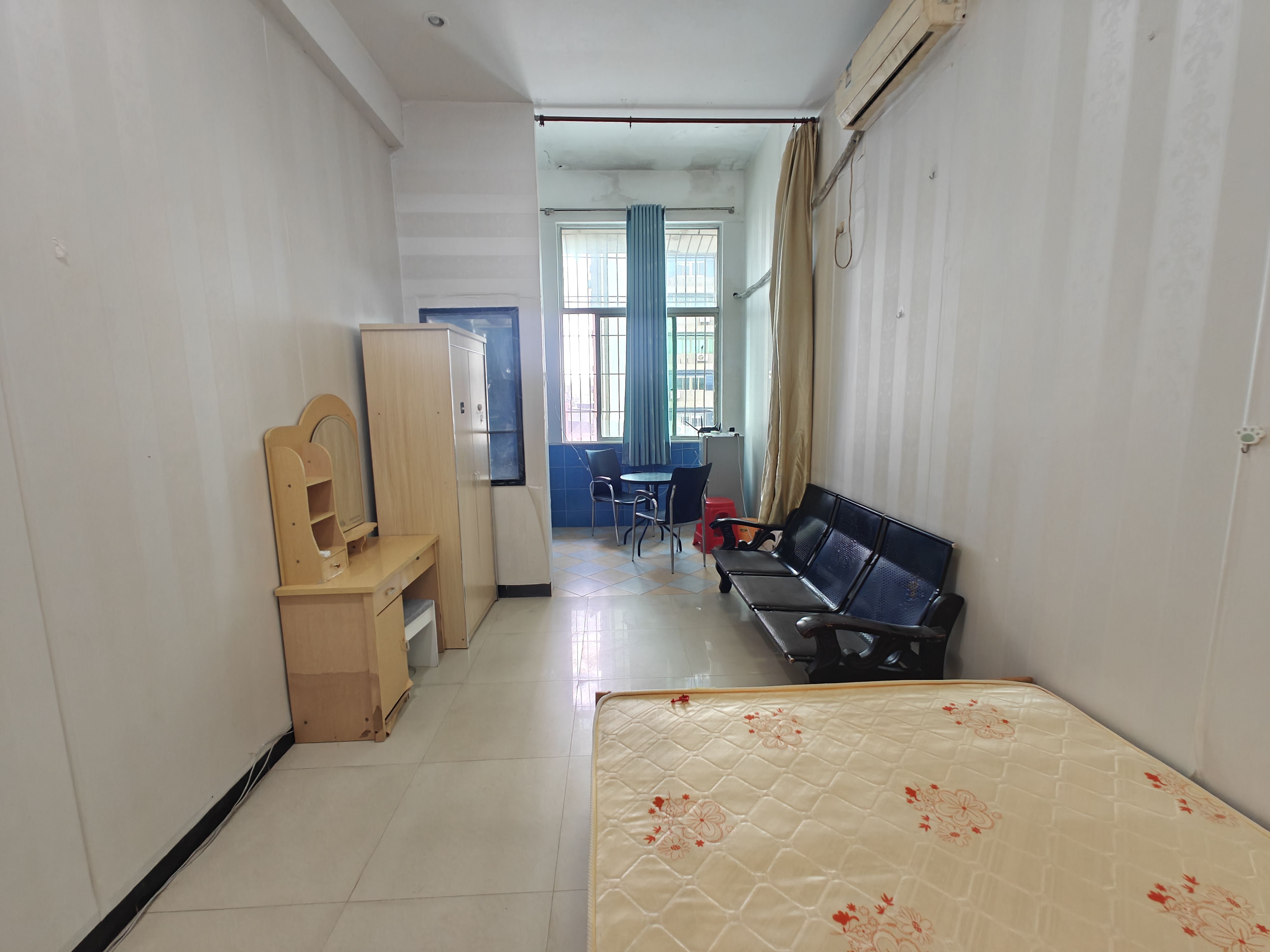 嘉茂大厦 1室0厅1卫 1000.0元/月 嘉茂大厦 1室0厅1卫 1000.0元/月室内图