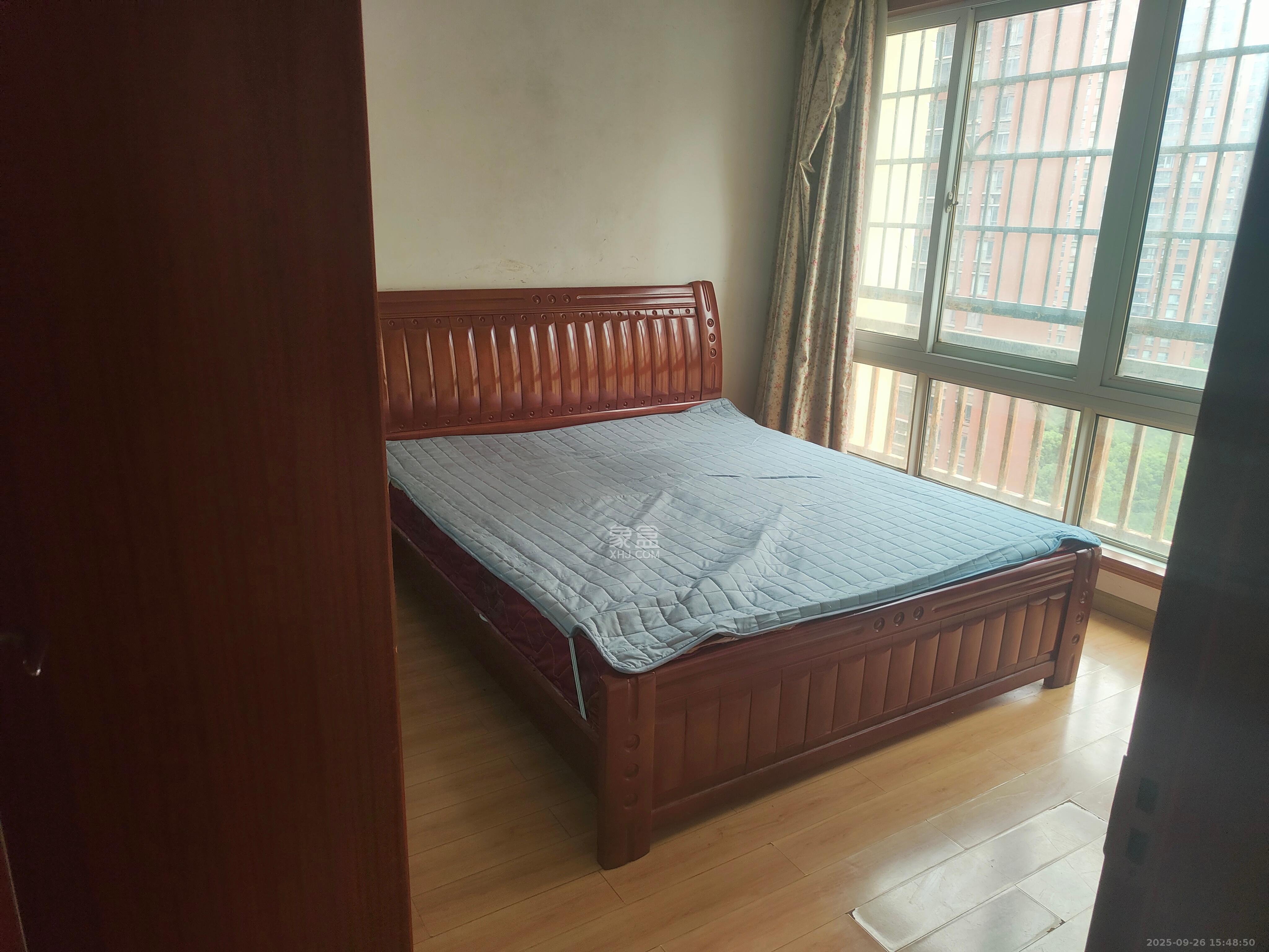 佳美星城  2室1厅1卫    1600.0元/月室内图