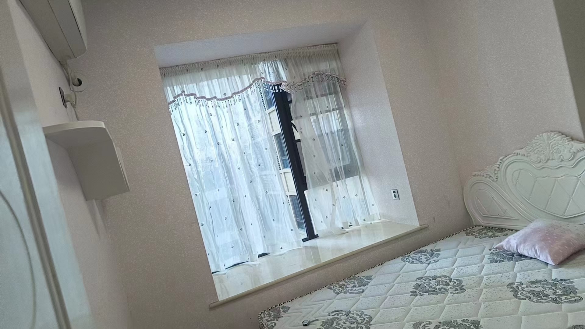 悦江山  3室2厅1卫    1680.0元/月 悦江山  3室2厅1卫    1680.0元/月室内图