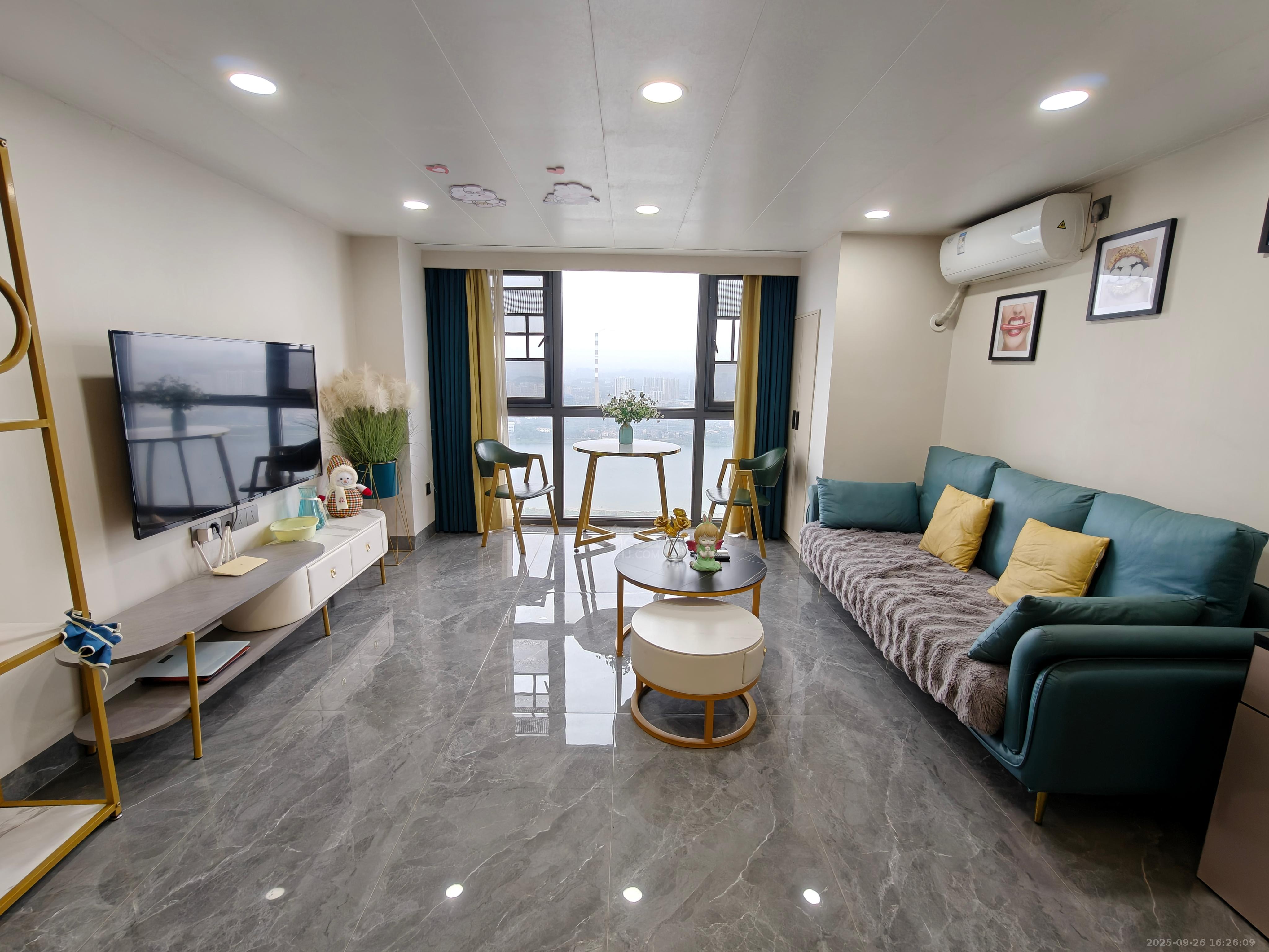 朗廷览江 1室0厅0卫 2500.0元/月 朗廷览江 1室0厅0卫 2500.0元/月室内图