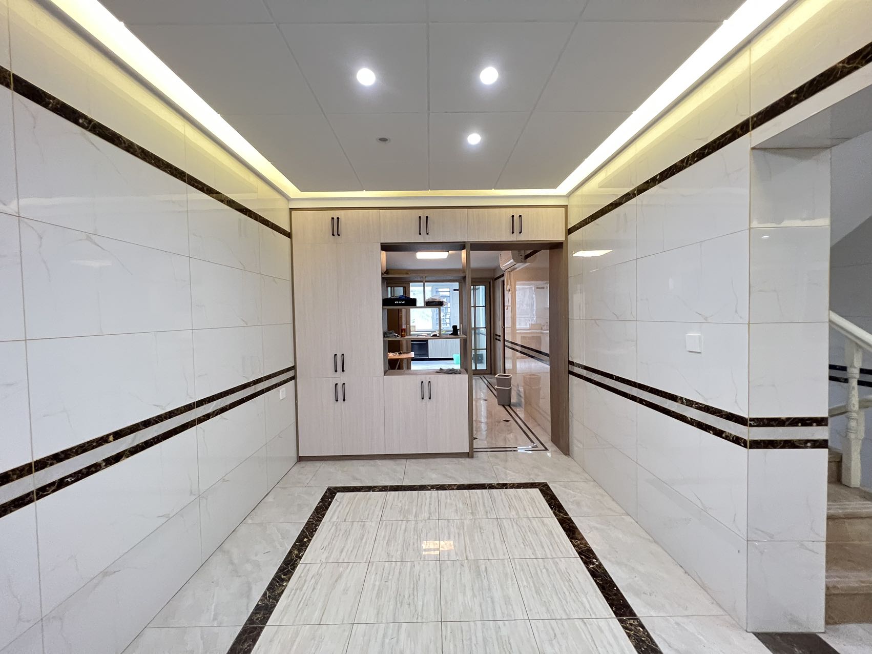 滨景花园 5室2厅5卫 8000.0元/月 滨景花园 5室2厅5卫 8000.0元/月室内图