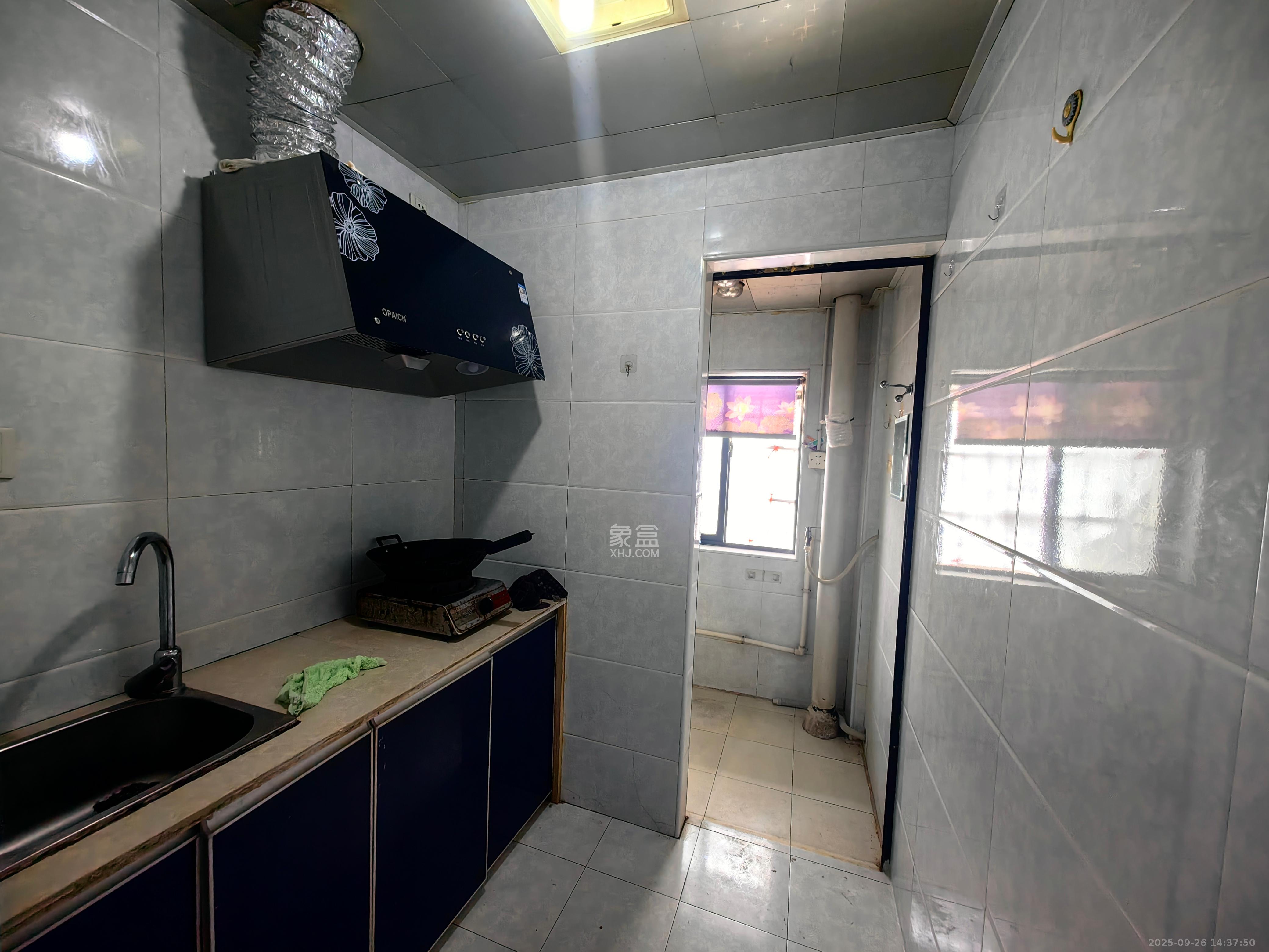 东屯安置小区 2室1厅1卫 750.0元/月 东屯安置小区 2室1厅1卫 750.0元/月室内图