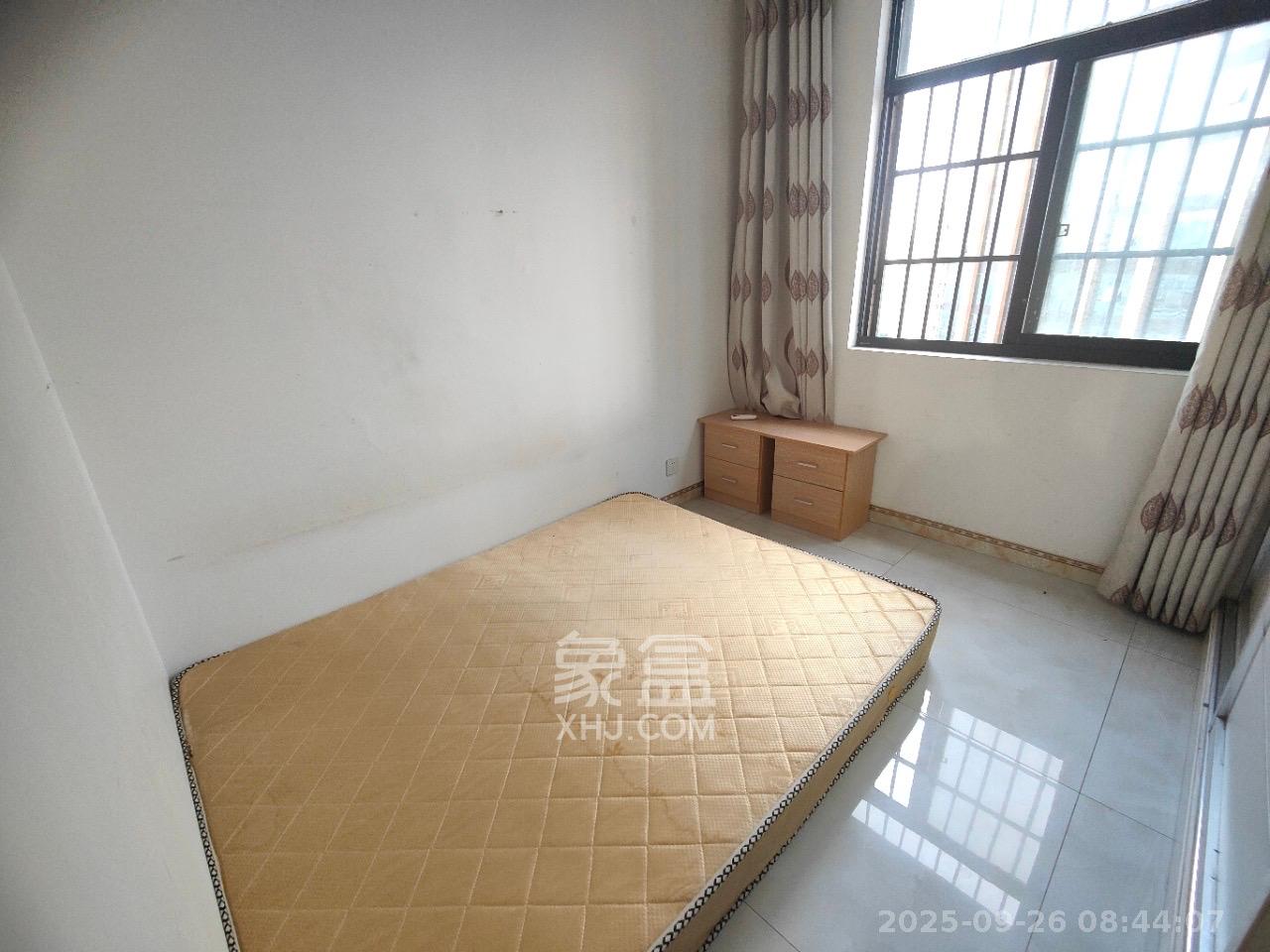 御溪国际 2室2厅1卫 2000.0元/月 御溪国际 2室2厅1卫 2000.0元/月室内图