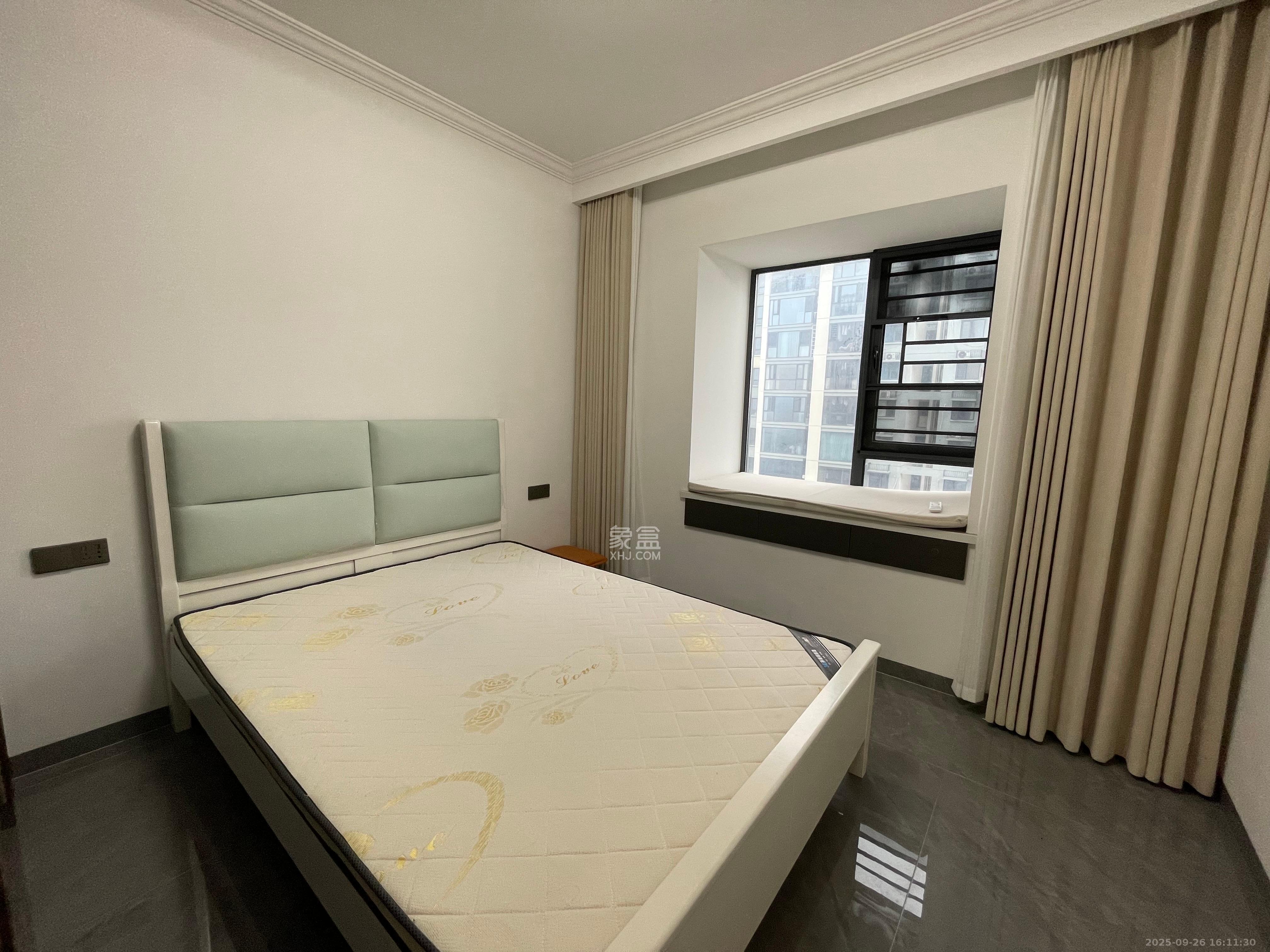 谷峰安置小区（惟德园）  3室1厅2卫   2500.00元/月室内图