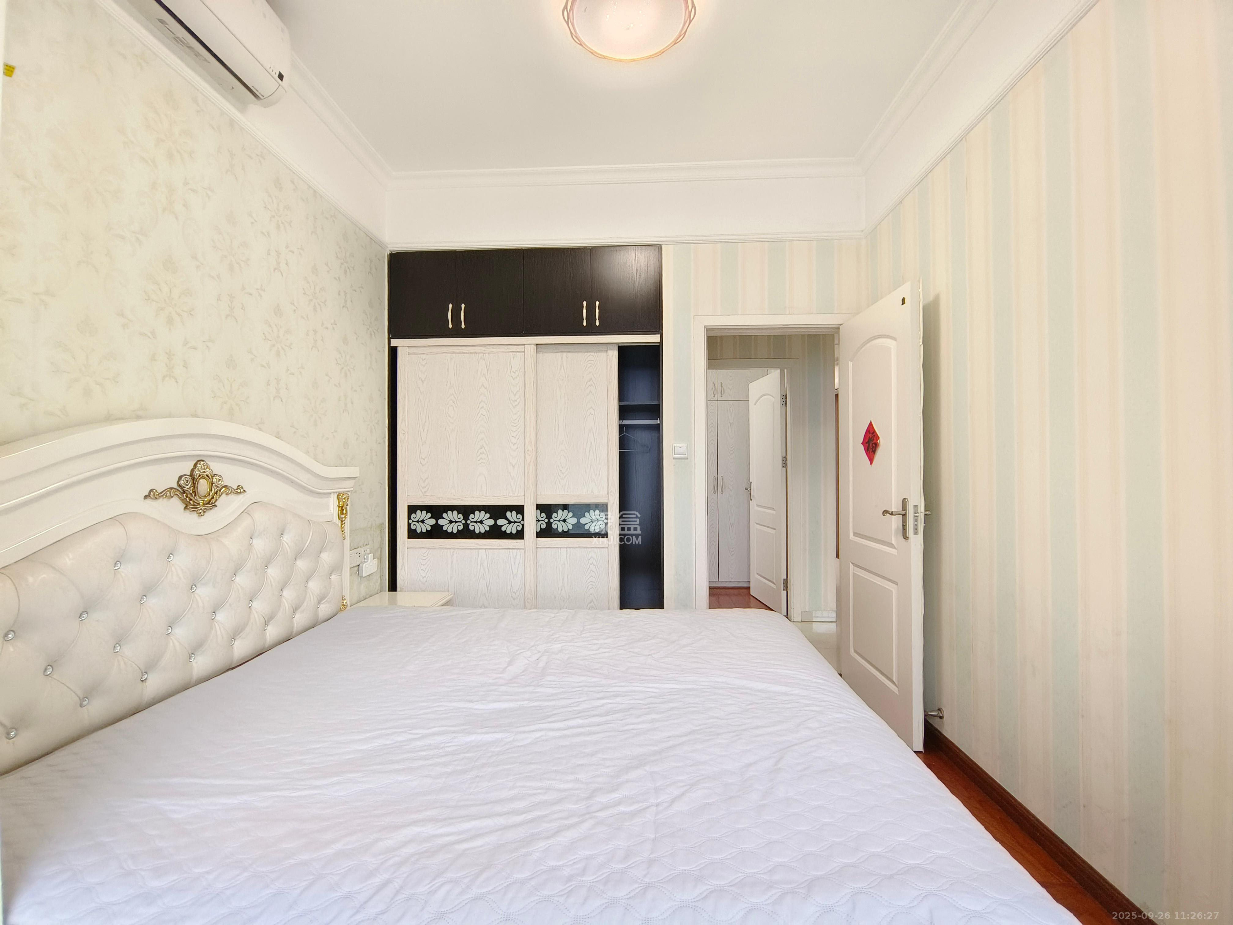 南山雍江汇(滨江国际新城) 2室1厅1卫 2900.0元/月 南山雍江汇(滨江国际新城) 2室1厅1卫 2900.0元/月室内图