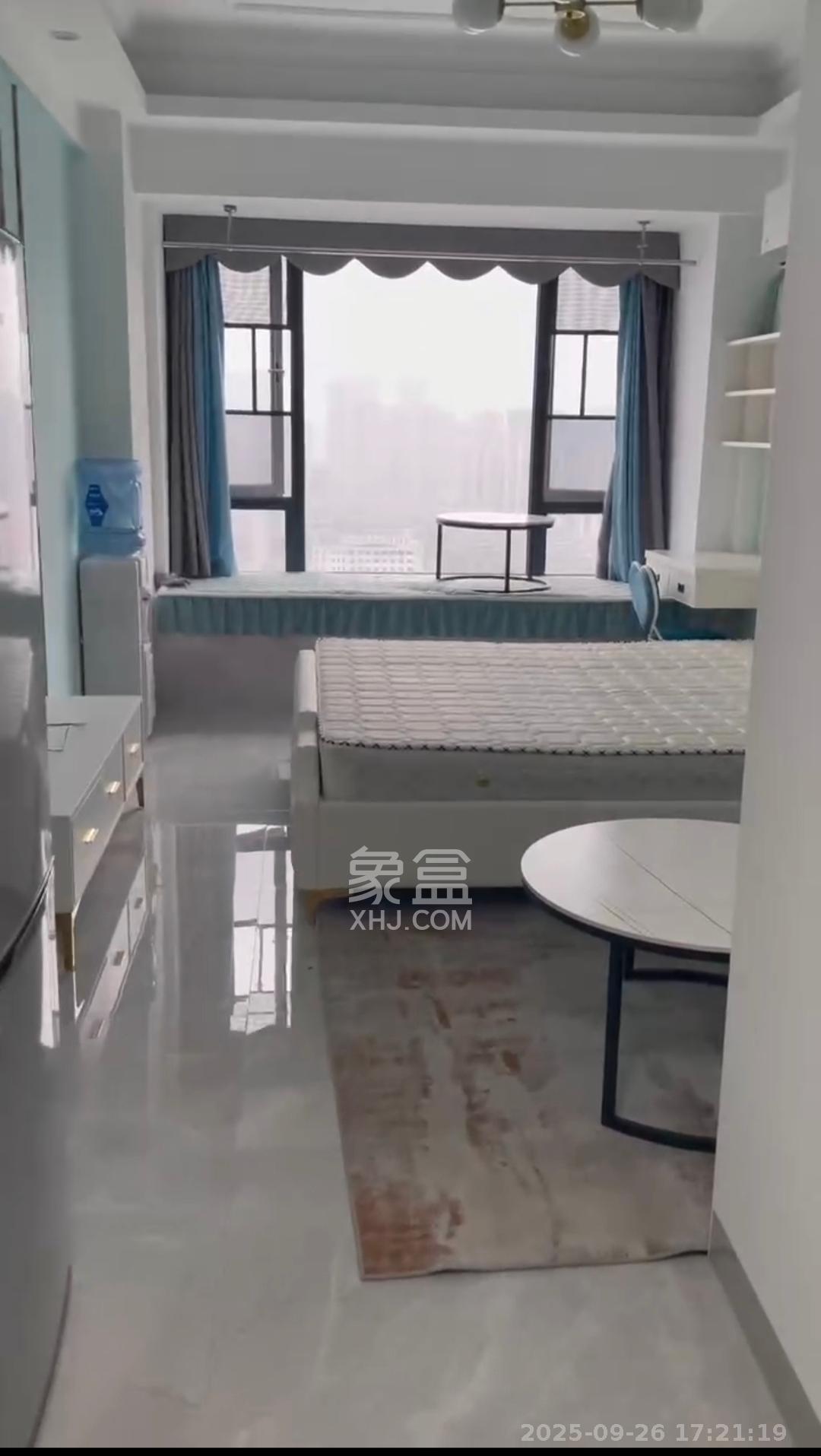 龙湖湘江星座(祺鑫星座公寓) 1室1厅1卫 1400.0元/月 龙湖湘江星座(祺鑫星座公寓) 1室1厅1卫 1400.0元/月室内图