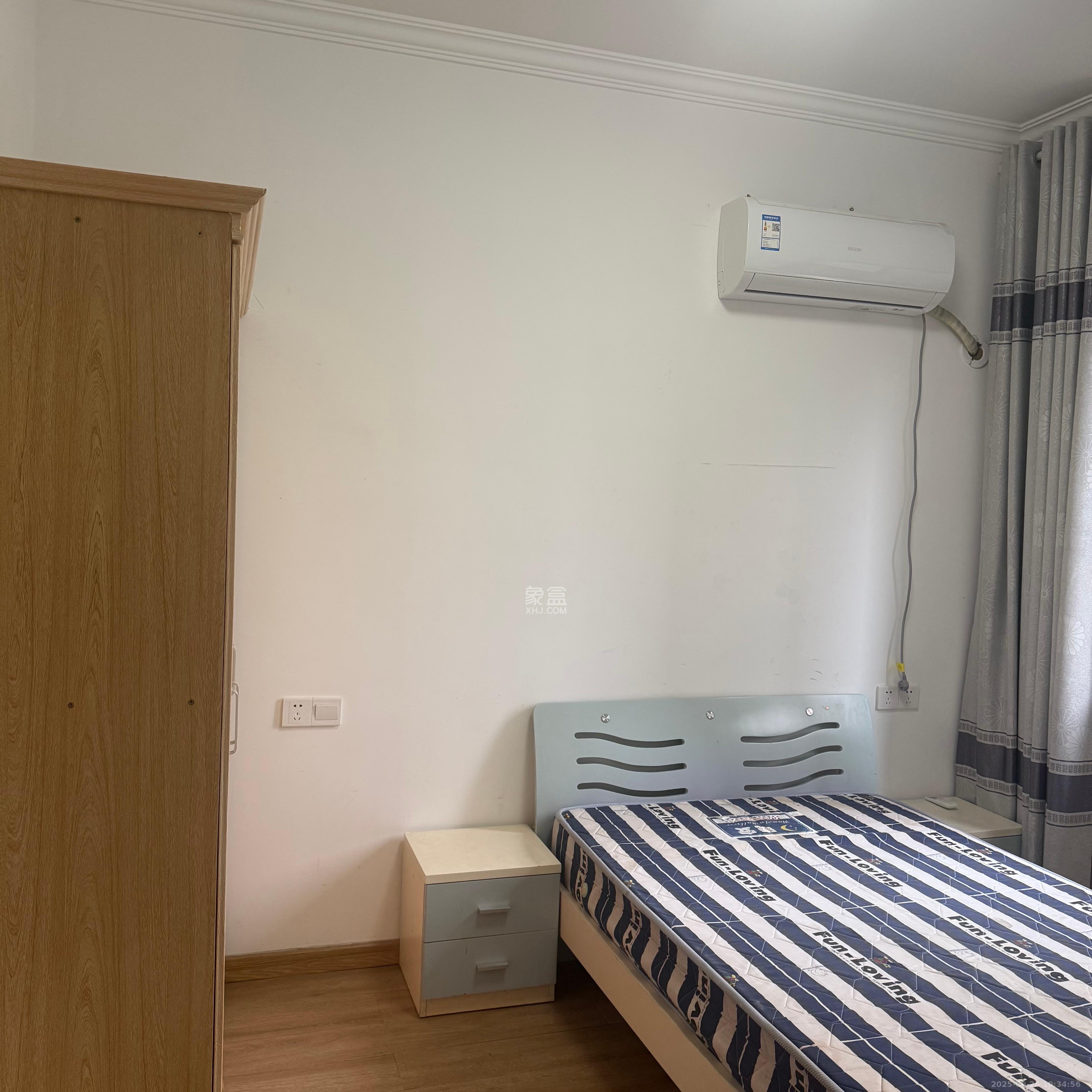 德润小区（丰升德润小区）  3室2厅2卫    2300.0元/月室内图