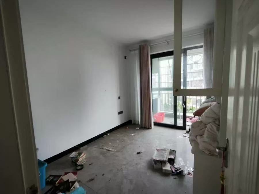 海岛阳光三期(阳光街城) 3室2厅1卫 110.39万 海岛阳光三期(阳光街城) 3室2厅1卫 110.39万室内图