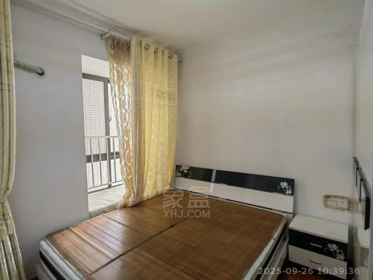 铂金时代  2室2厅1卫    1350.0元/月室内图