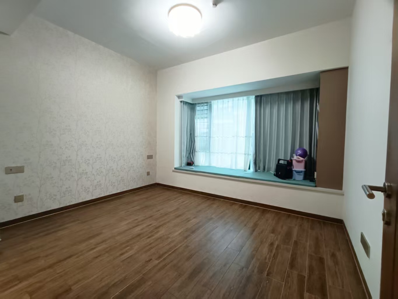 仁恒海棠公园(一期) 3室2厅2卫 7600.0元/月 仁恒海棠公园(一期) 3室2厅2卫 7600.0元/月室内图