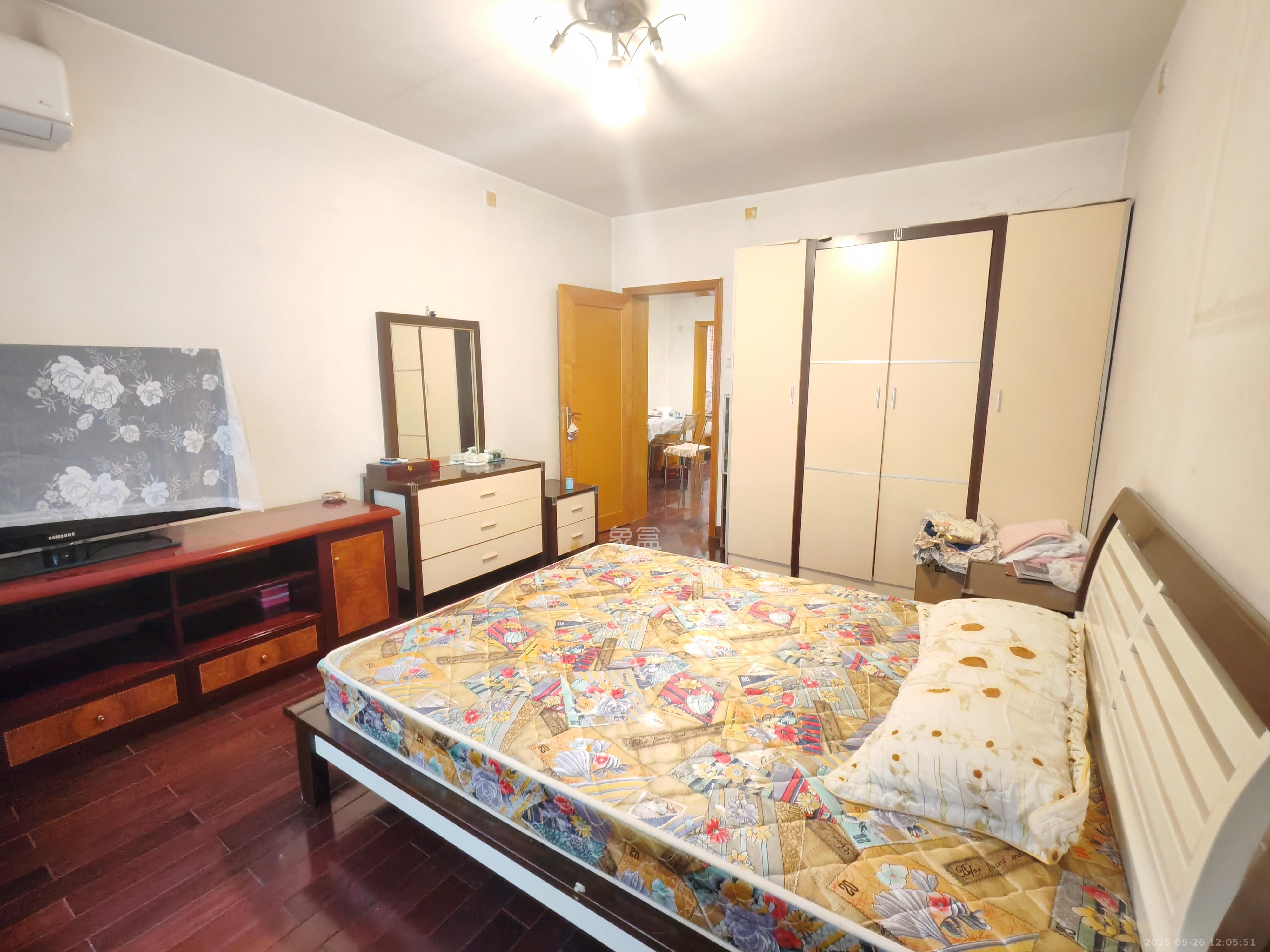 德政园 3室2厅1卫 2200.0元/月 德政园 3室2厅1卫 2200.0元/月室内图