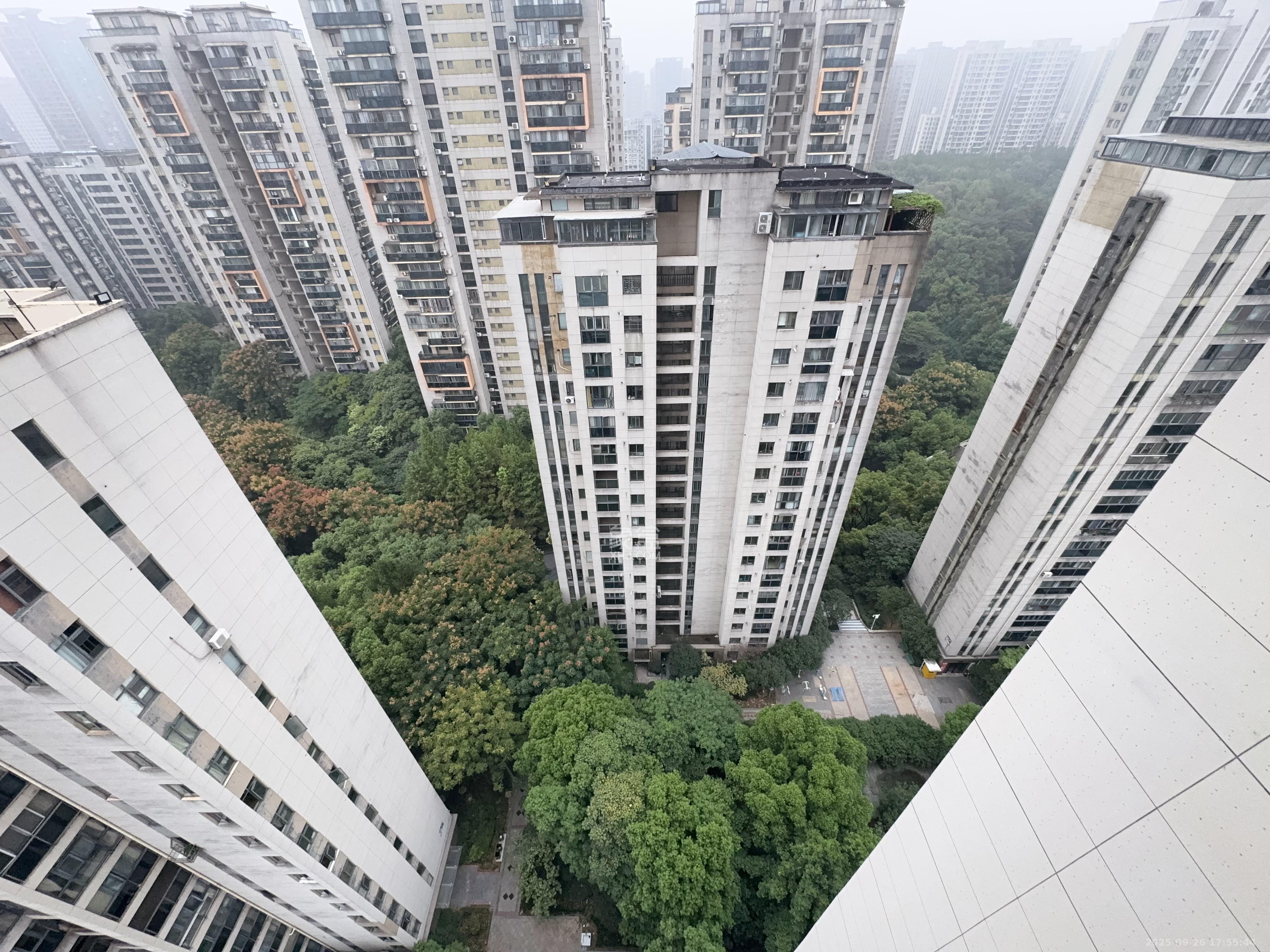 博林金谷 3室2厅1卫 3200.0元/月 博林金谷 3室2厅1卫 3200.0元/月室内图