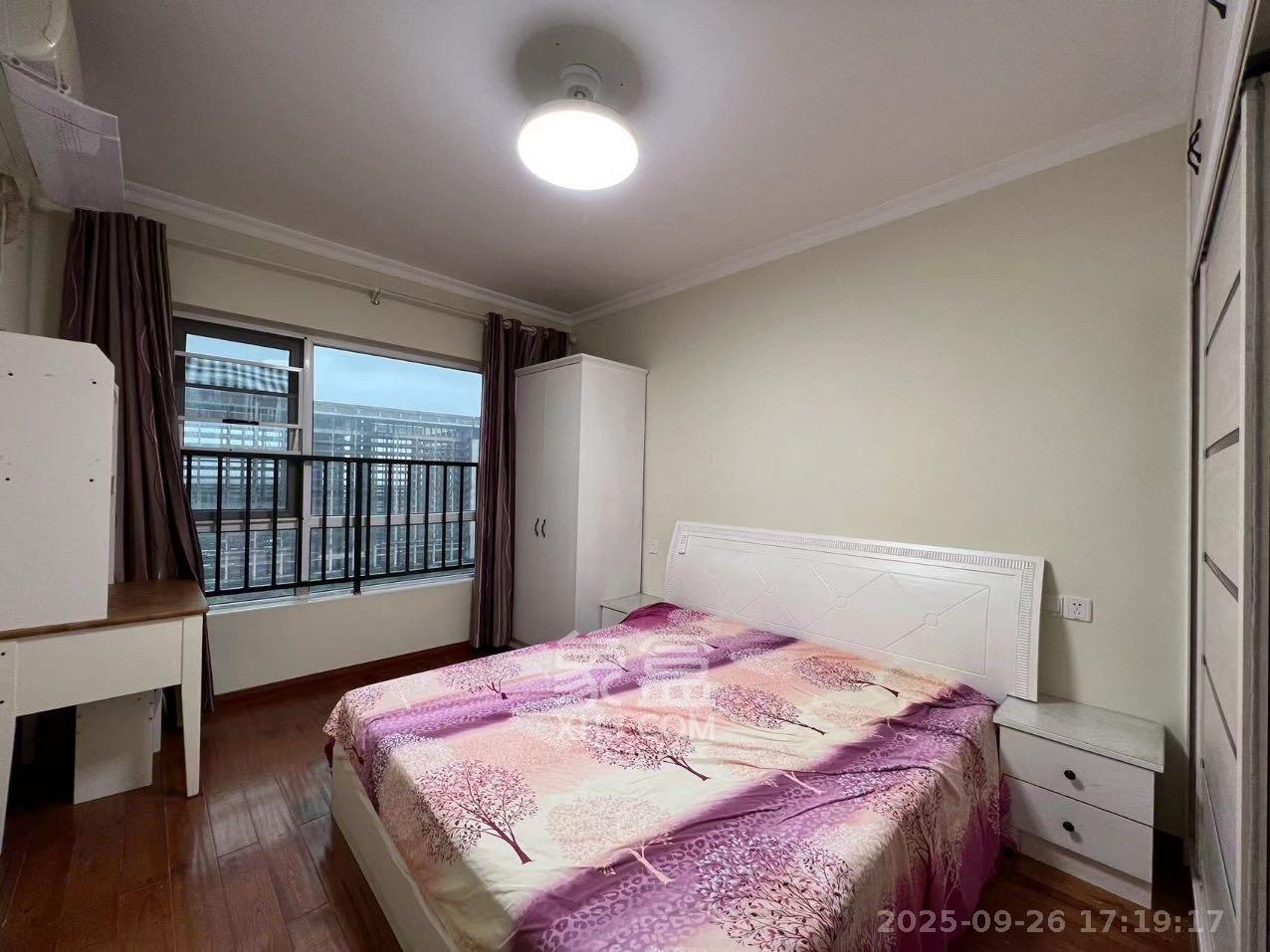 长城雅苑  3室2厅2卫    3000.0元/月 长城雅苑  3室2厅2卫    3000.0元/月室内图