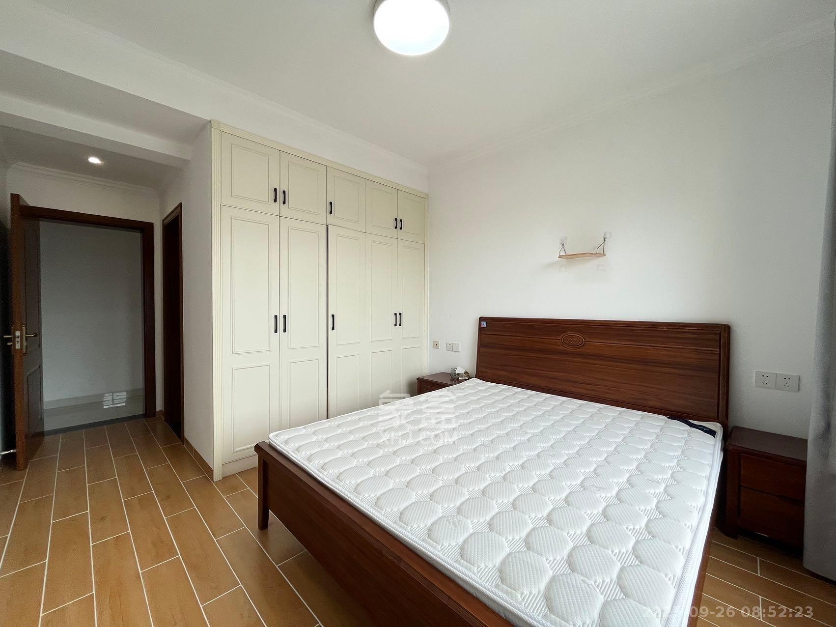 卓越蔚蓝城邦 3室2厅2卫 2600.0元/月 卓越蔚蓝城邦 3室2厅2卫 2600.0元/月室内图