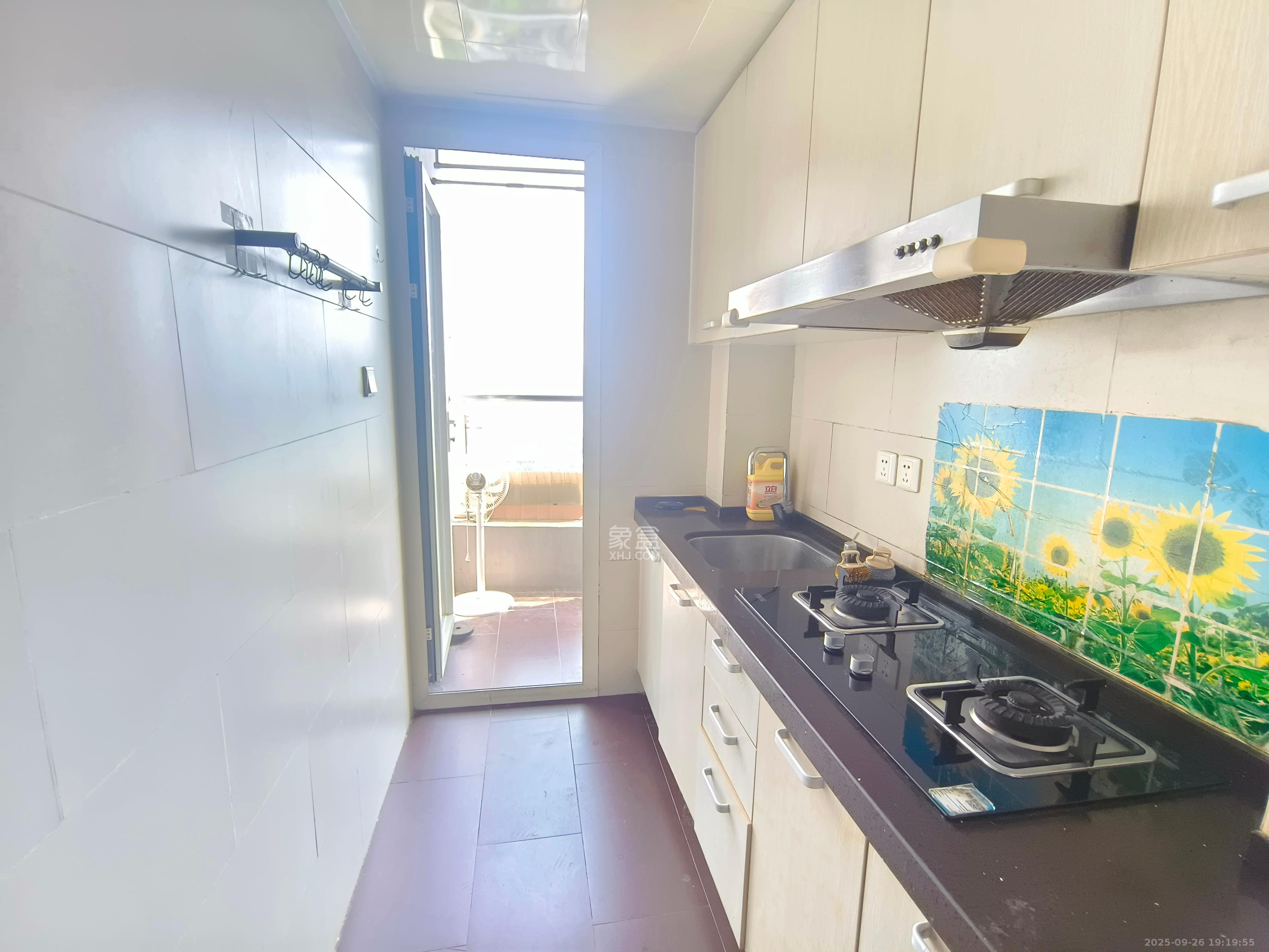 北辰三角洲E5区  1室1厅1卫    2200.0元/月室内图