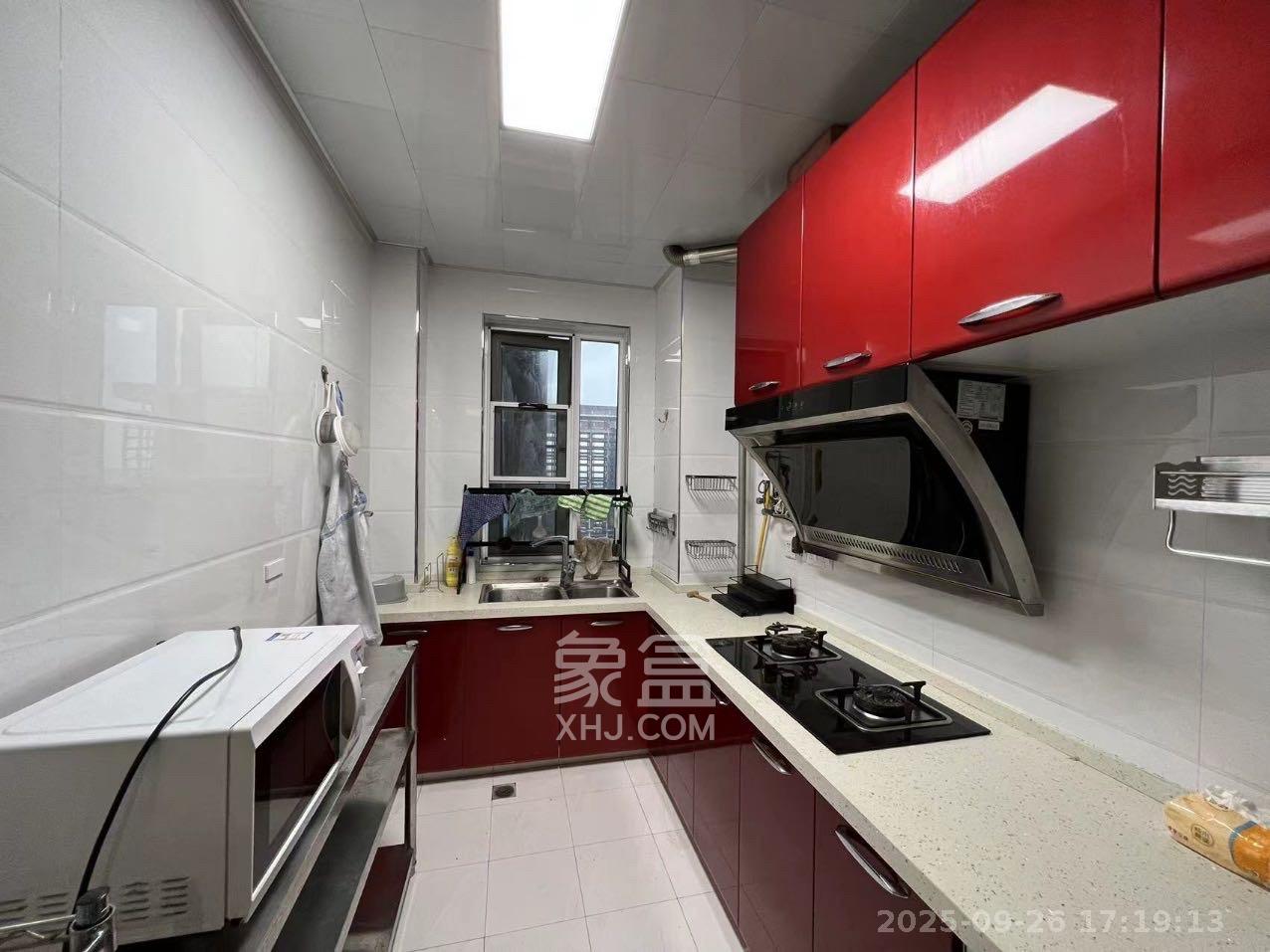 长城雅苑  3室2厅2卫    3000.0元/月 长城雅苑  3室2厅2卫    3000.0元/月室内图