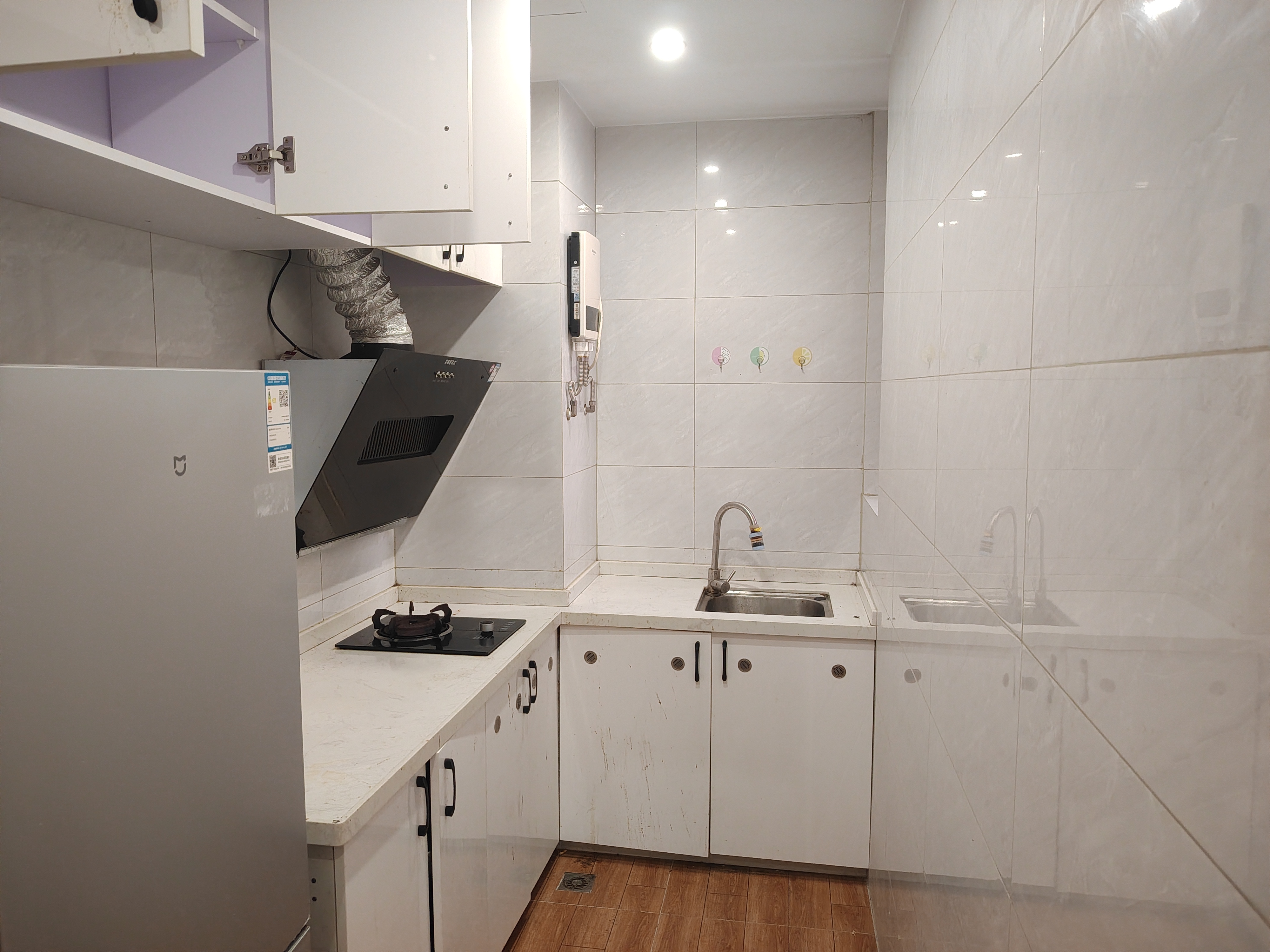 新城吾悦广场 1室1厅1卫 1700.0元/月 新城吾悦广场 1室1厅1卫 1700.0元/月室内图