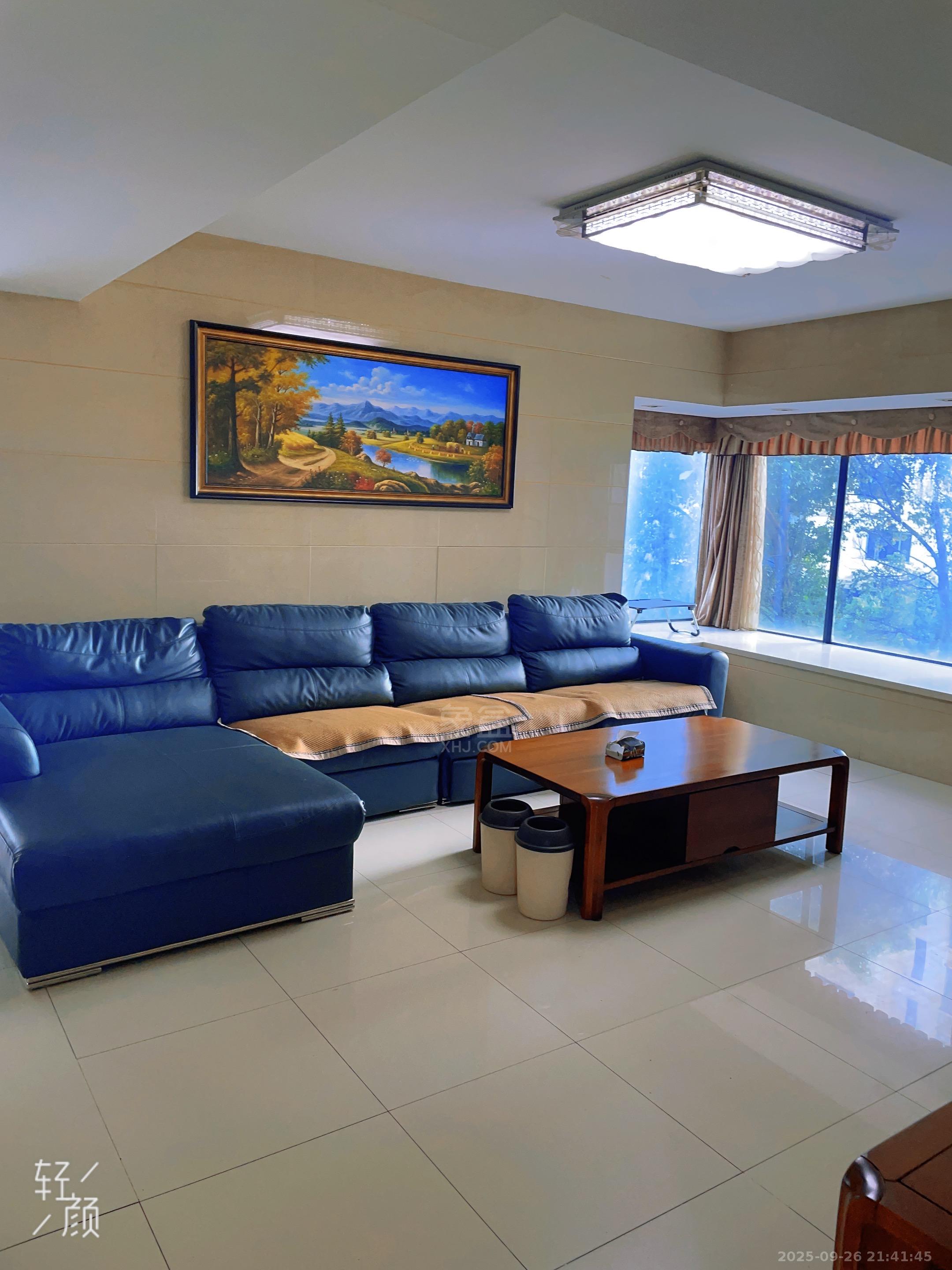 山水国际 4室2厅1卫 2500.0元/月 山水国际 4室2厅1卫 2500.0元/月室内图