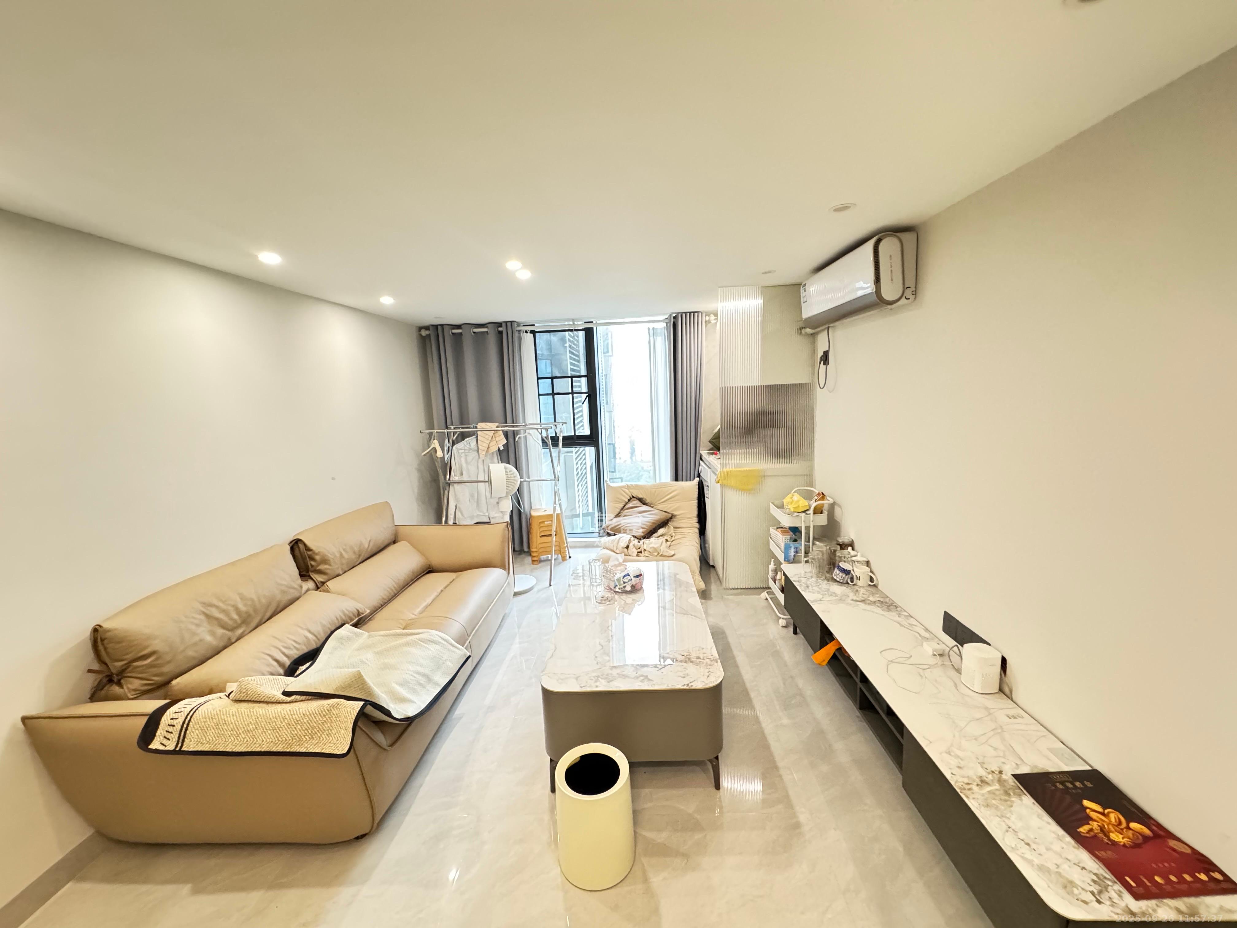 时代MOMA云PARK 2室1厅1卫 2500.0元/月 时代MOMA云PARK 2室1厅1卫 2500.0元/月室内图