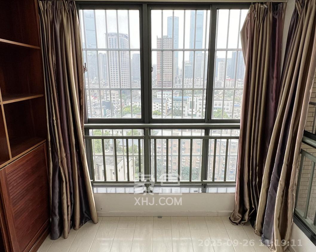 少帅府  1室1厅1卫    2100.0元/月室内图