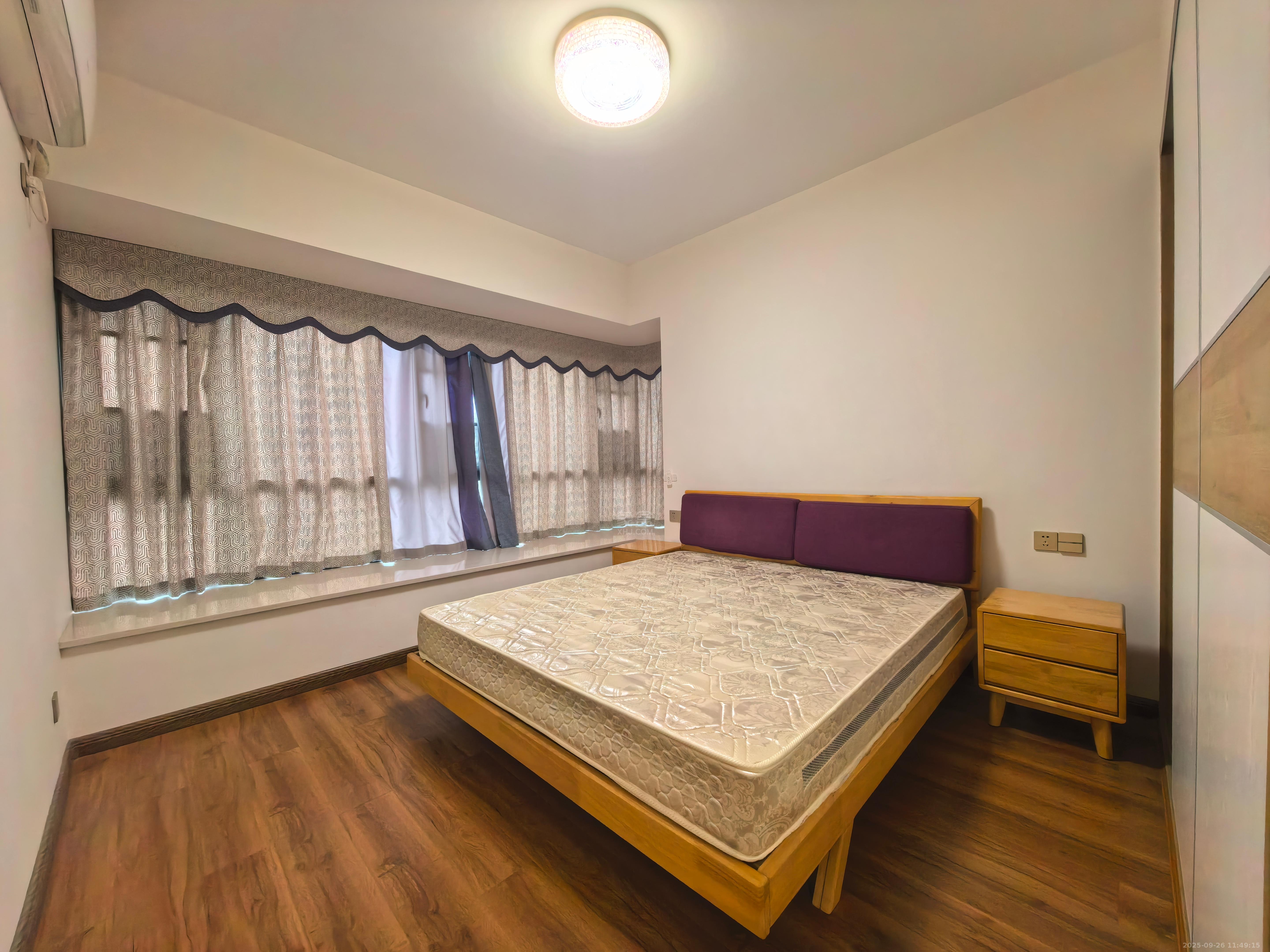 日盛山湖城  2室1厅1卫    1800.0元/月室内图