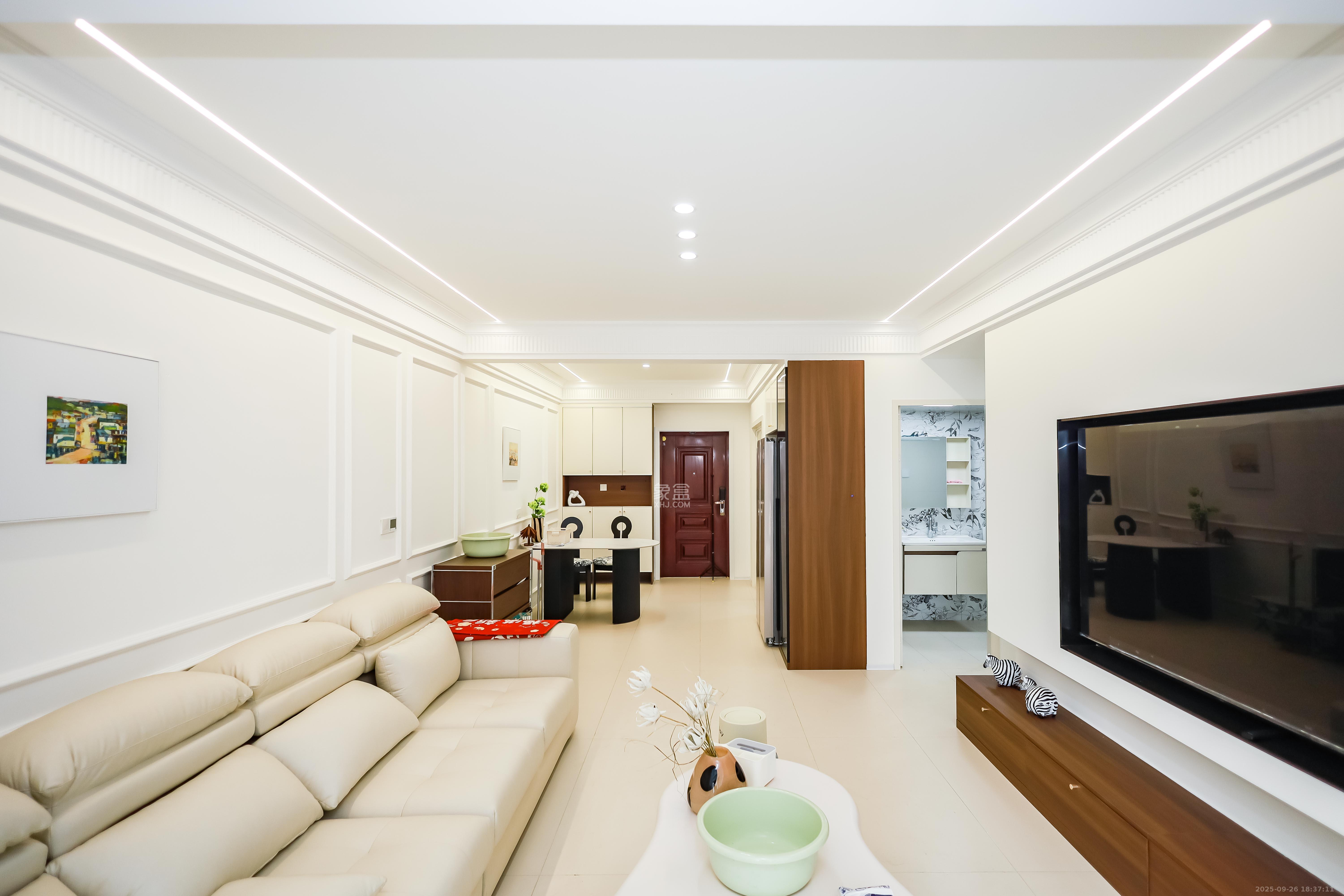 奥克斯缔壹城  3室2厅1卫    119.0万客厅